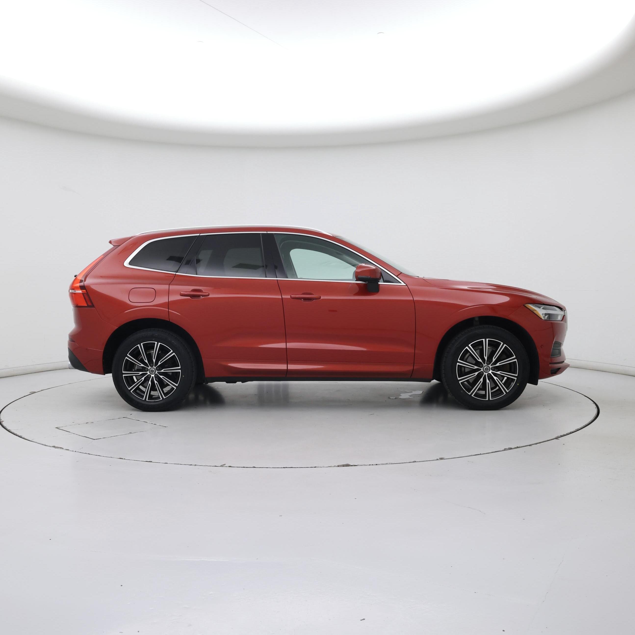 Thumbnail: 2019 Volvo XC60 - 7