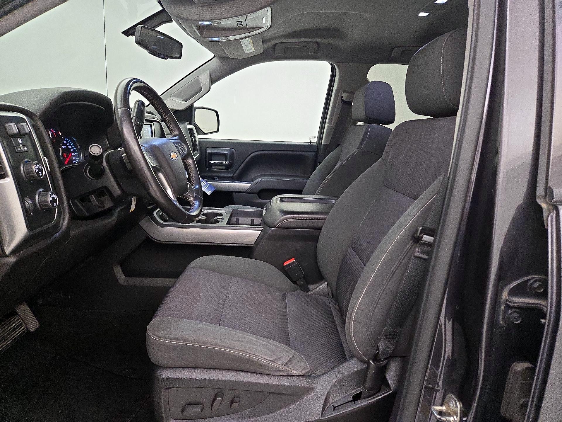Thumbnail: 2015 Chevrolet Silverado 1500 - 11
