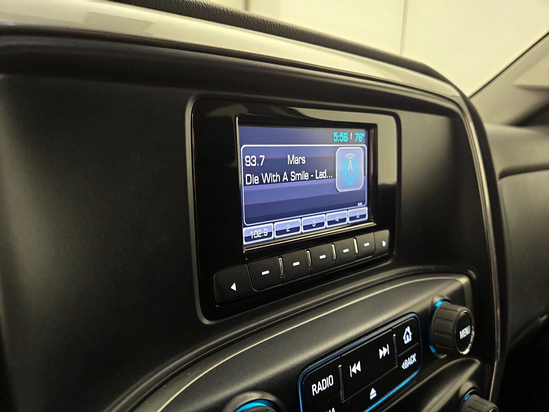 Thumbnail: 2015 Chevrolet Silverado 1500 - 14