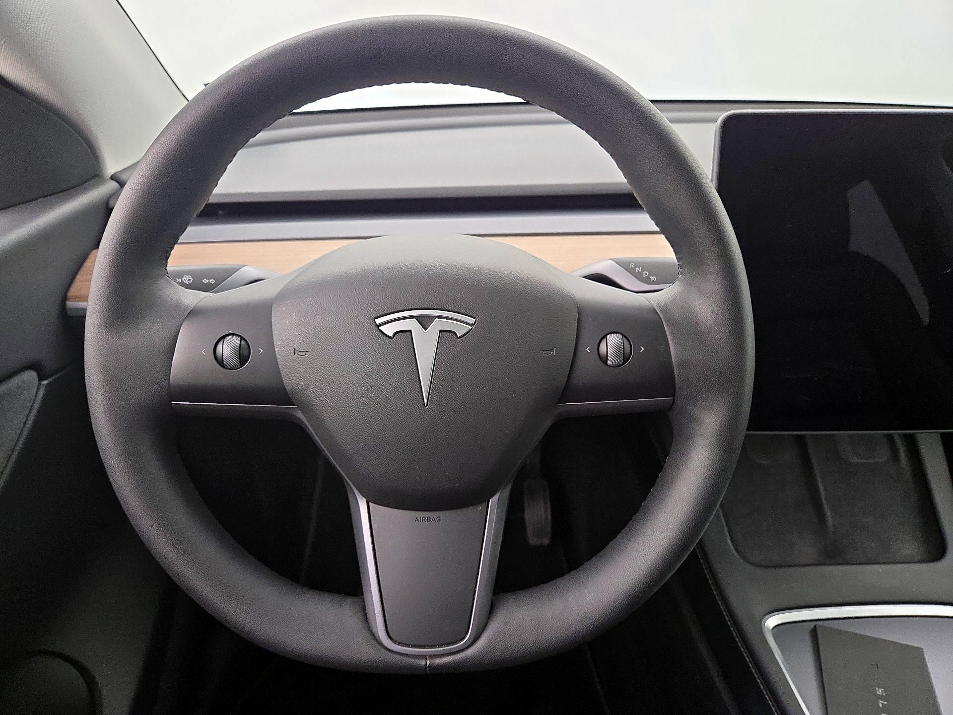 Thumbnail: 2022 Tesla Model Y - 10