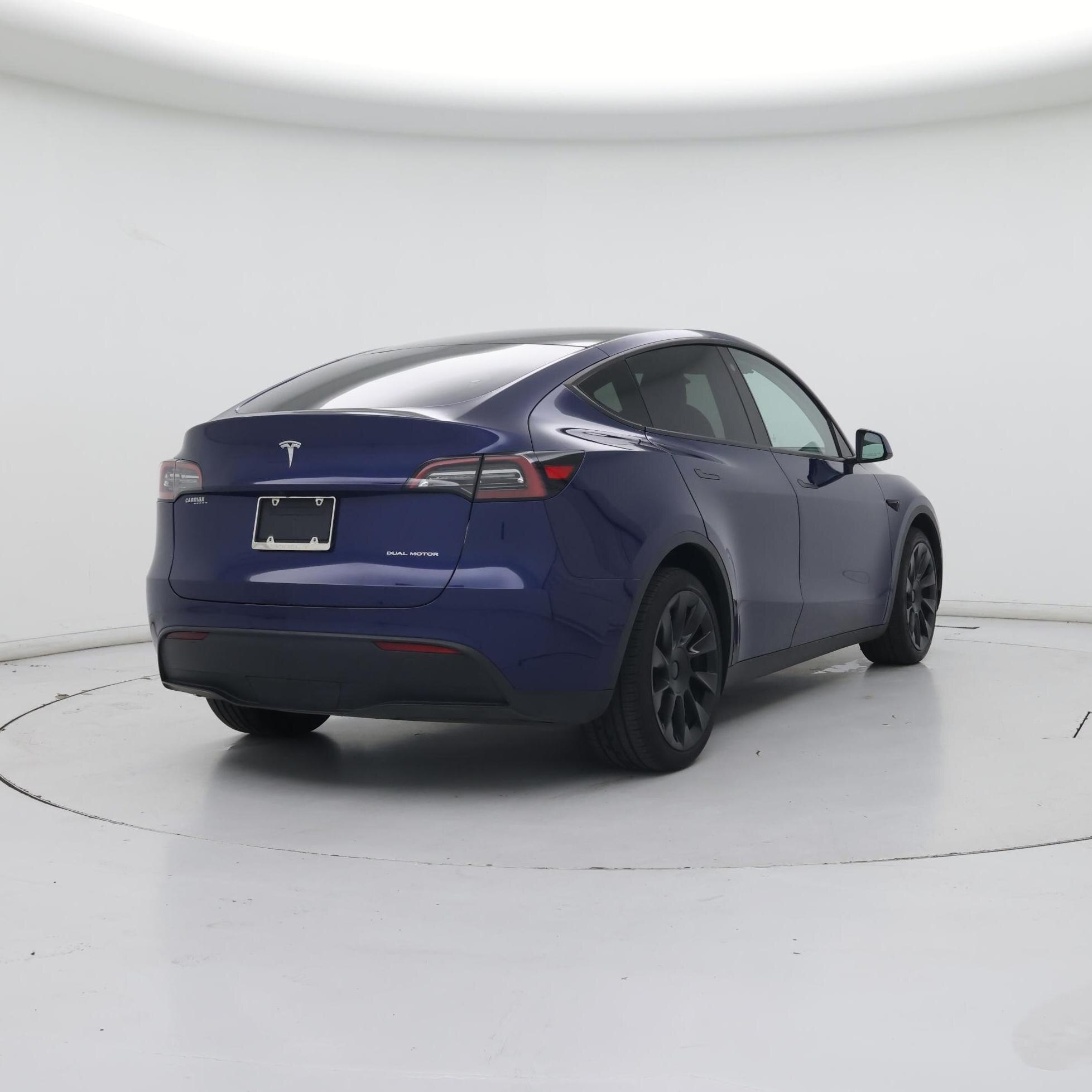 Thumbnail: 2022 Tesla Model Y - 8