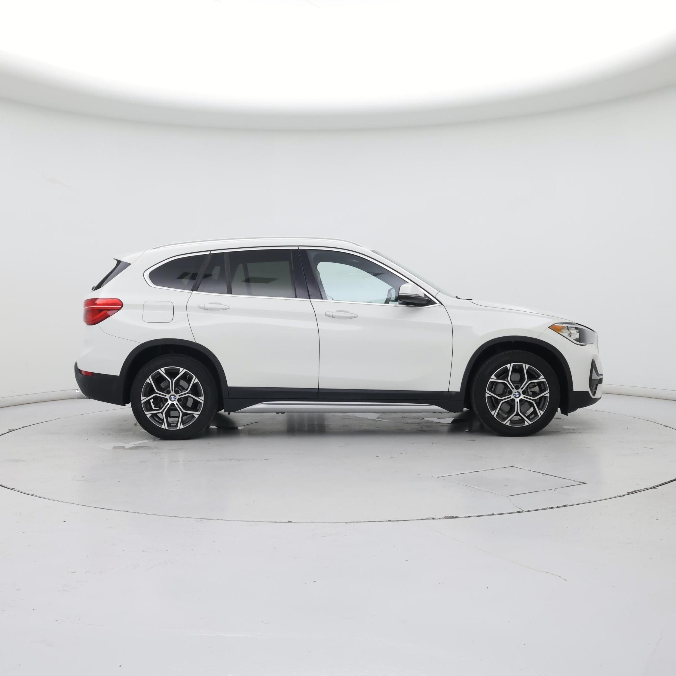 Thumbnail: 2022 BMW X1 - 7