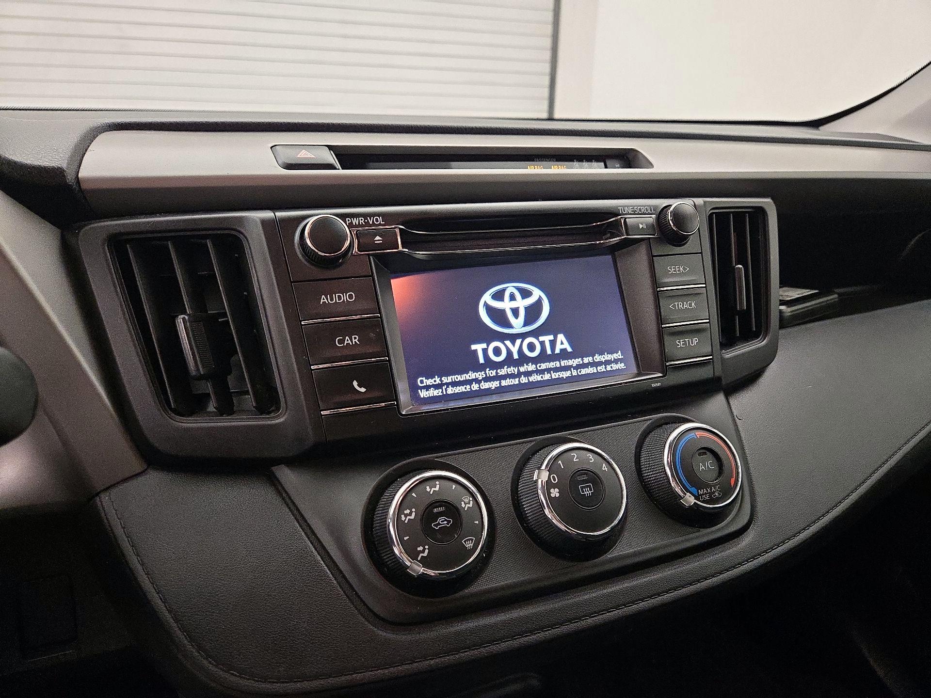 Thumbnail: 2017 Toyota RAV4 - 15