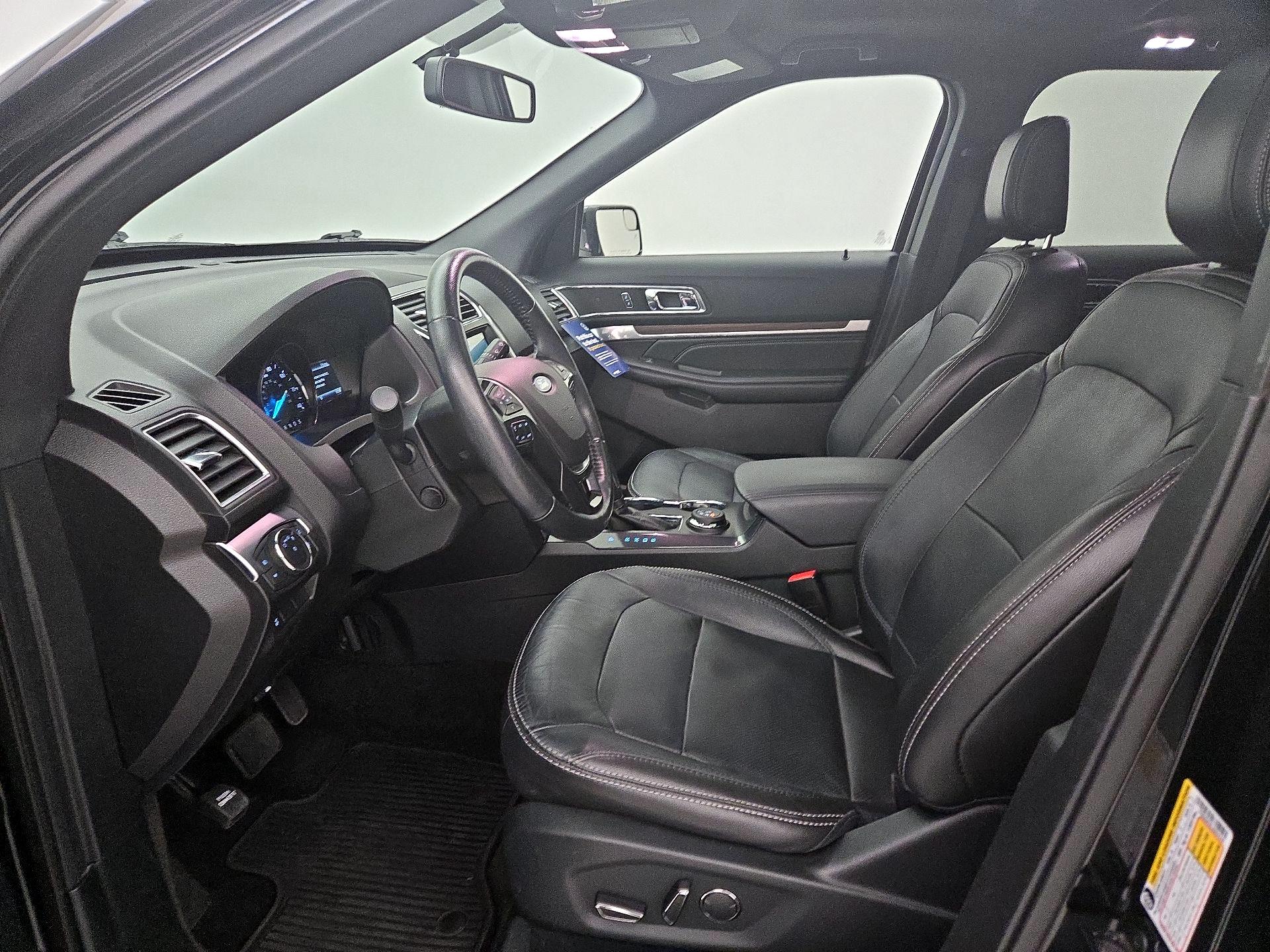 Thumbnail: 2018 Ford Explorer - 11