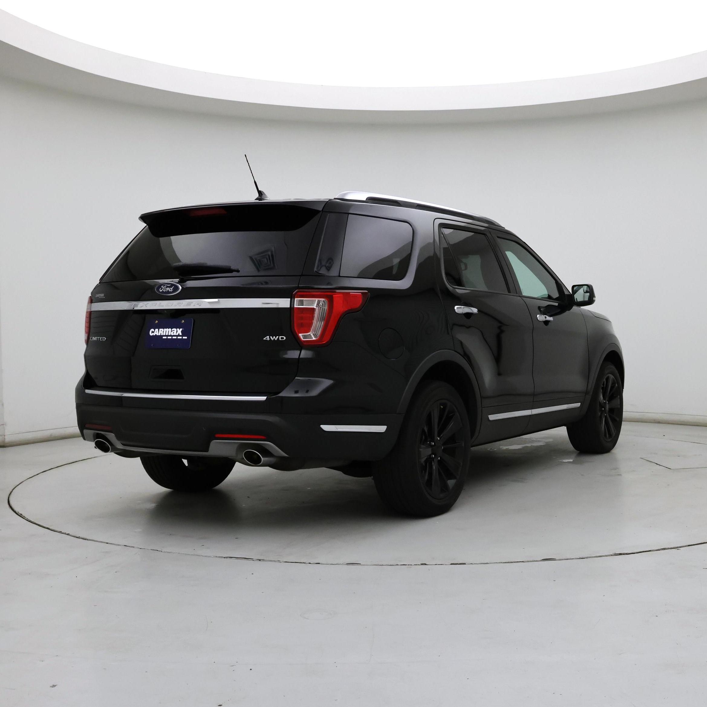 Thumbnail: 2018 Ford Explorer - 8