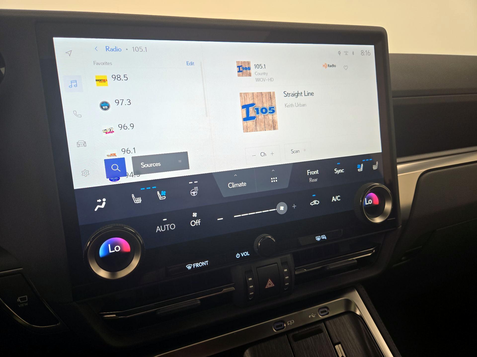 Thumbnail: 2025 Lexus GX - 15