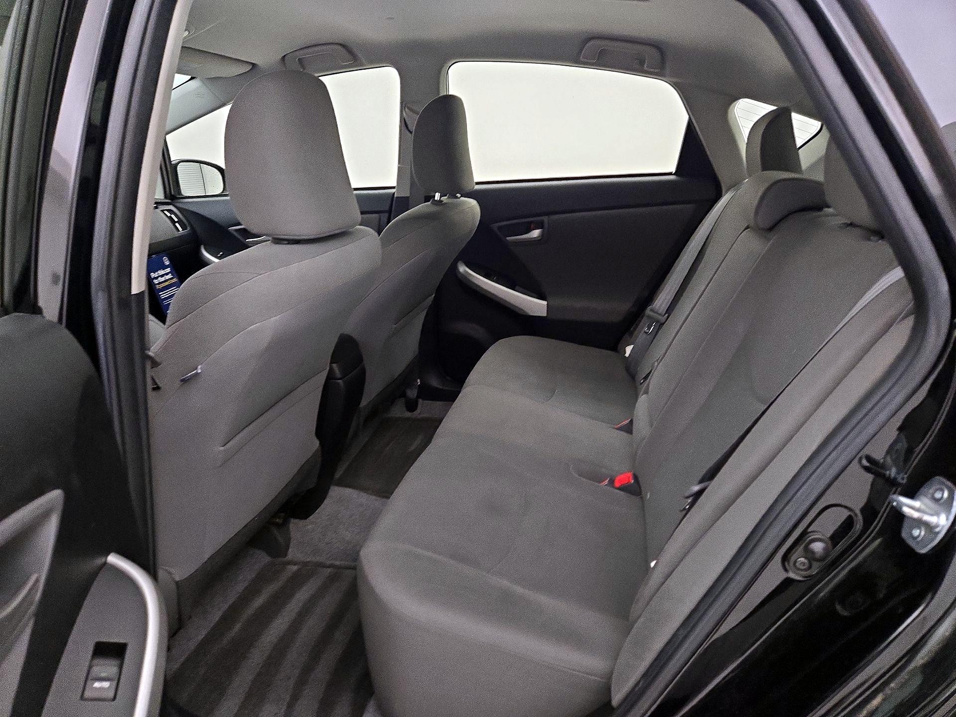 Thumbnail: 2014 Toyota Prius - 18