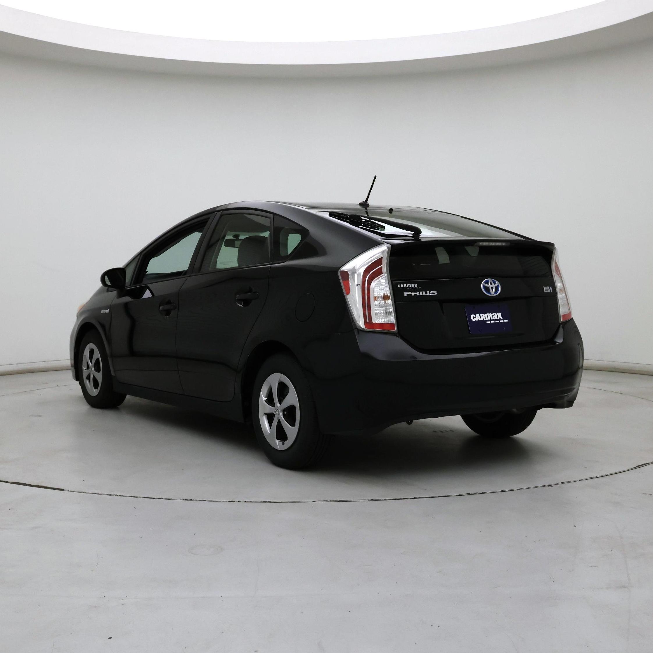 Thumbnail: 2014 Toyota Prius - 2