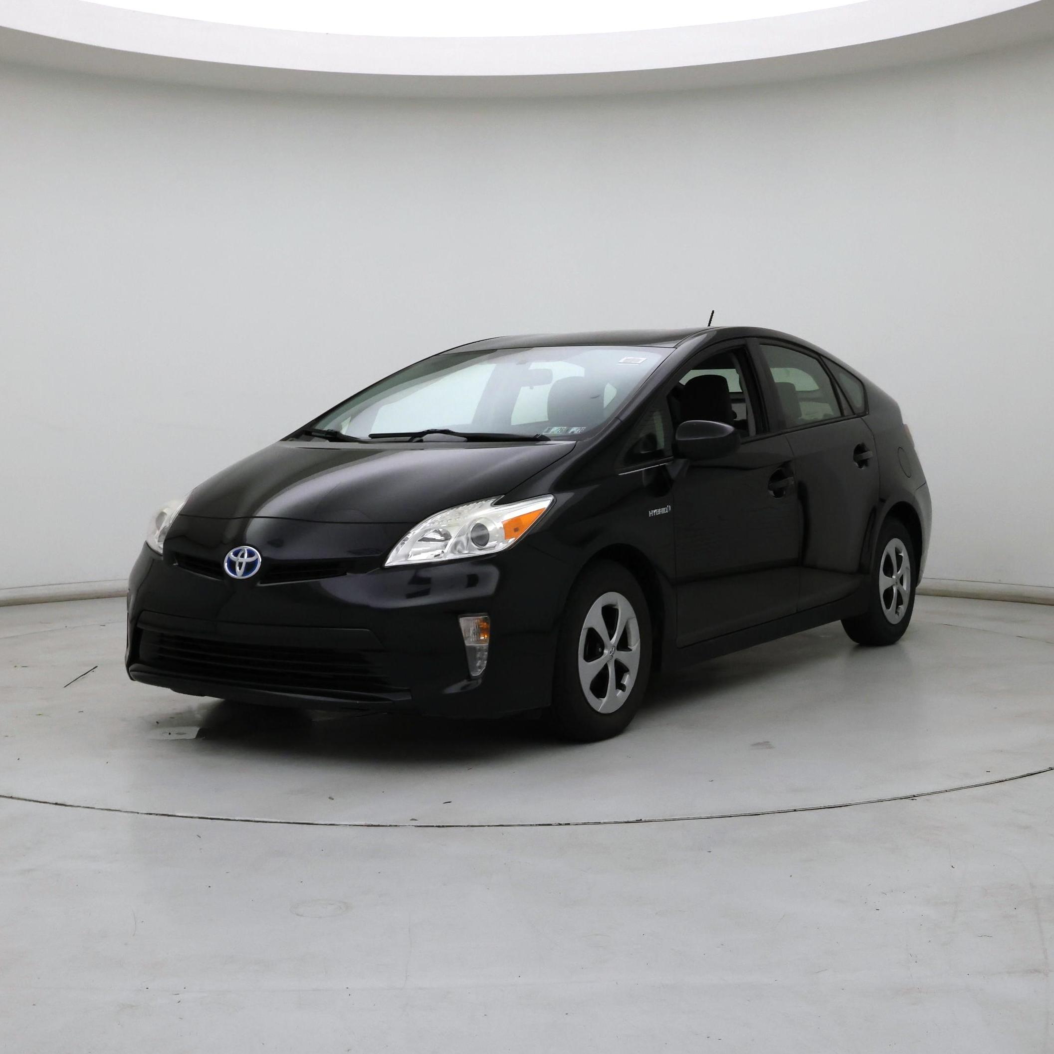 Thumbnail: 2014 Toyota Prius - 4