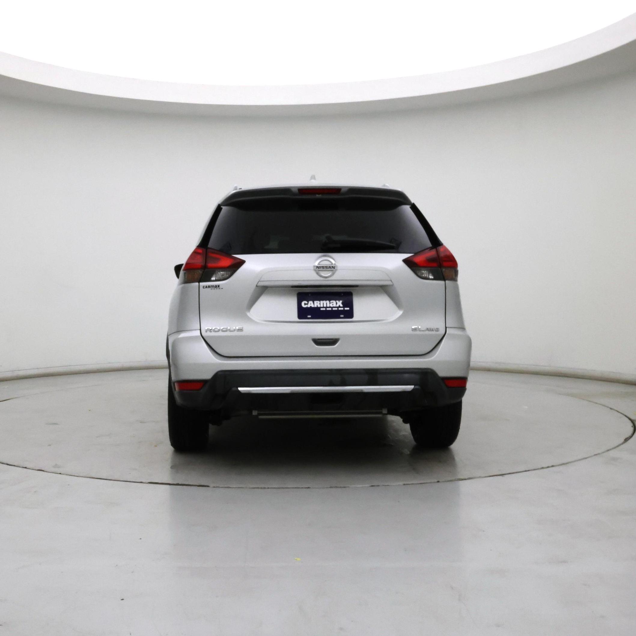 Thumbnail: 2017 Nissan Rogue - 6