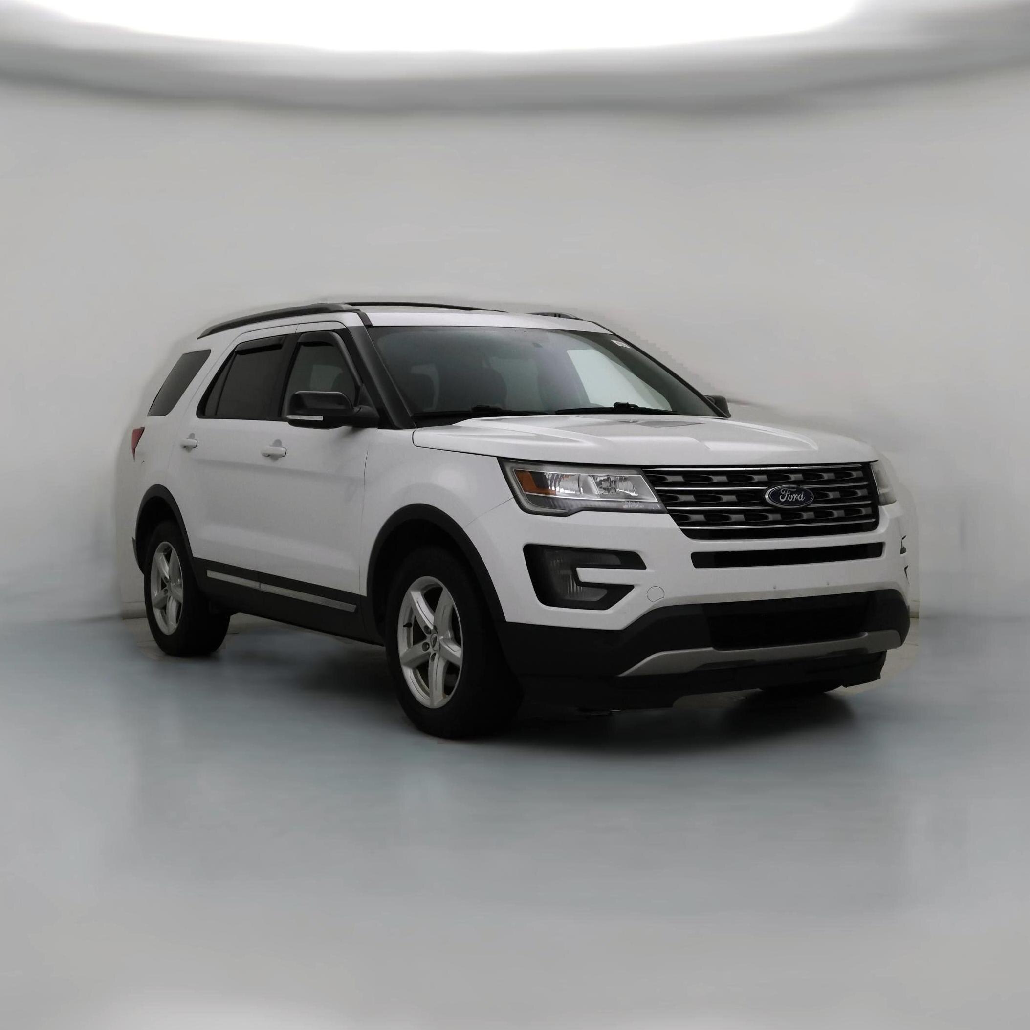 Thumbnail: 2017 Ford Explorer - 1