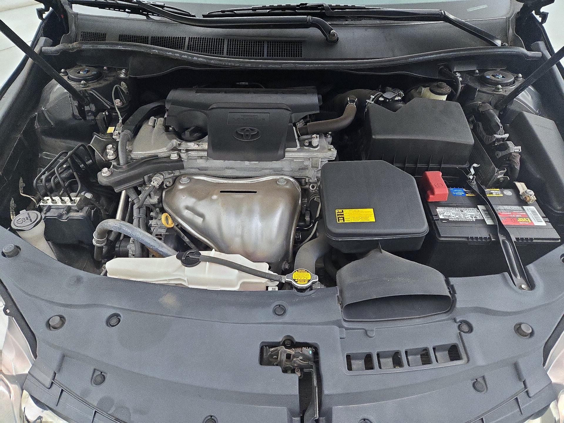 Thumbnail: 2015 Toyota Camry - 19