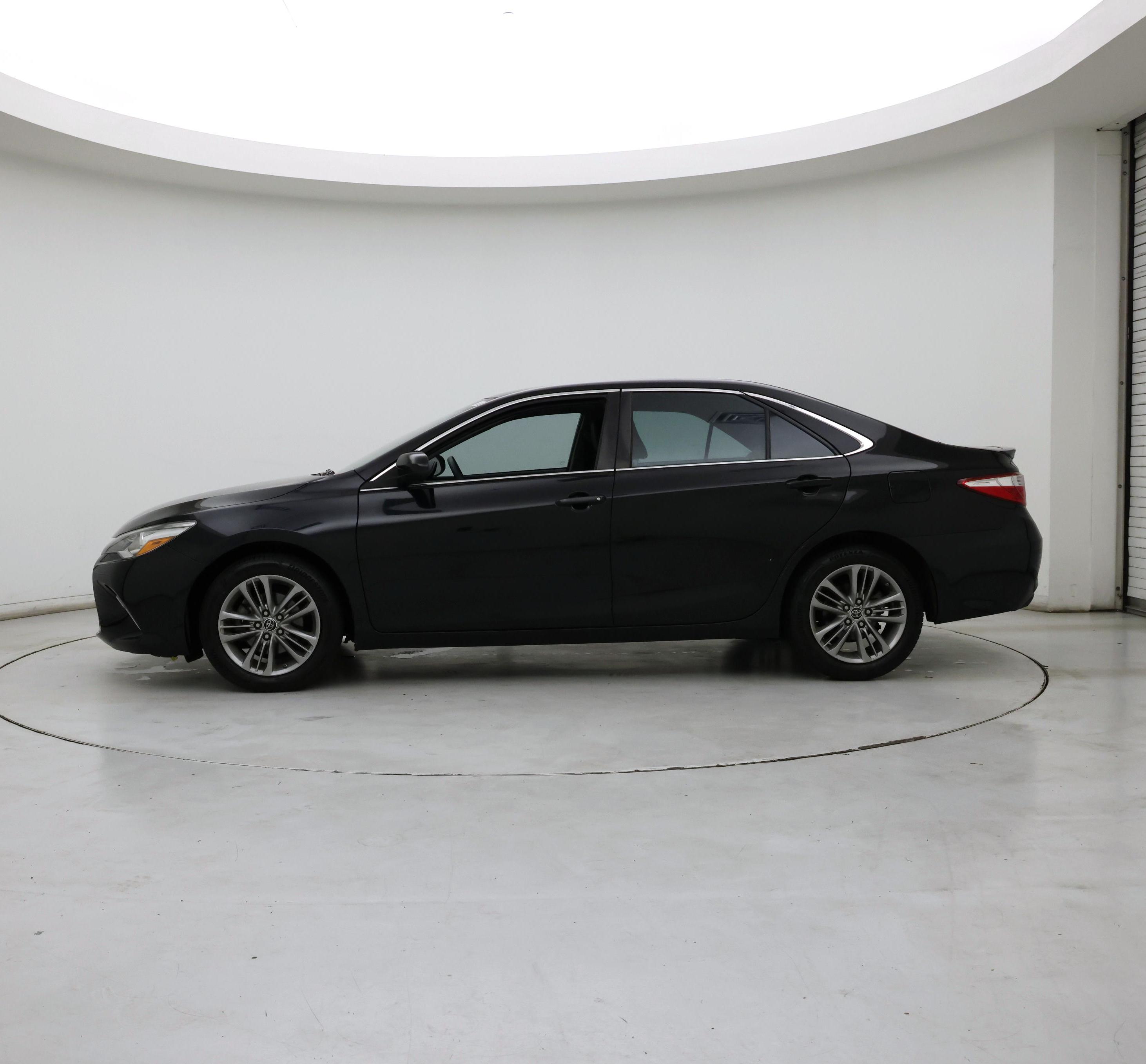 Thumbnail: 2015 Toyota Camry - 3