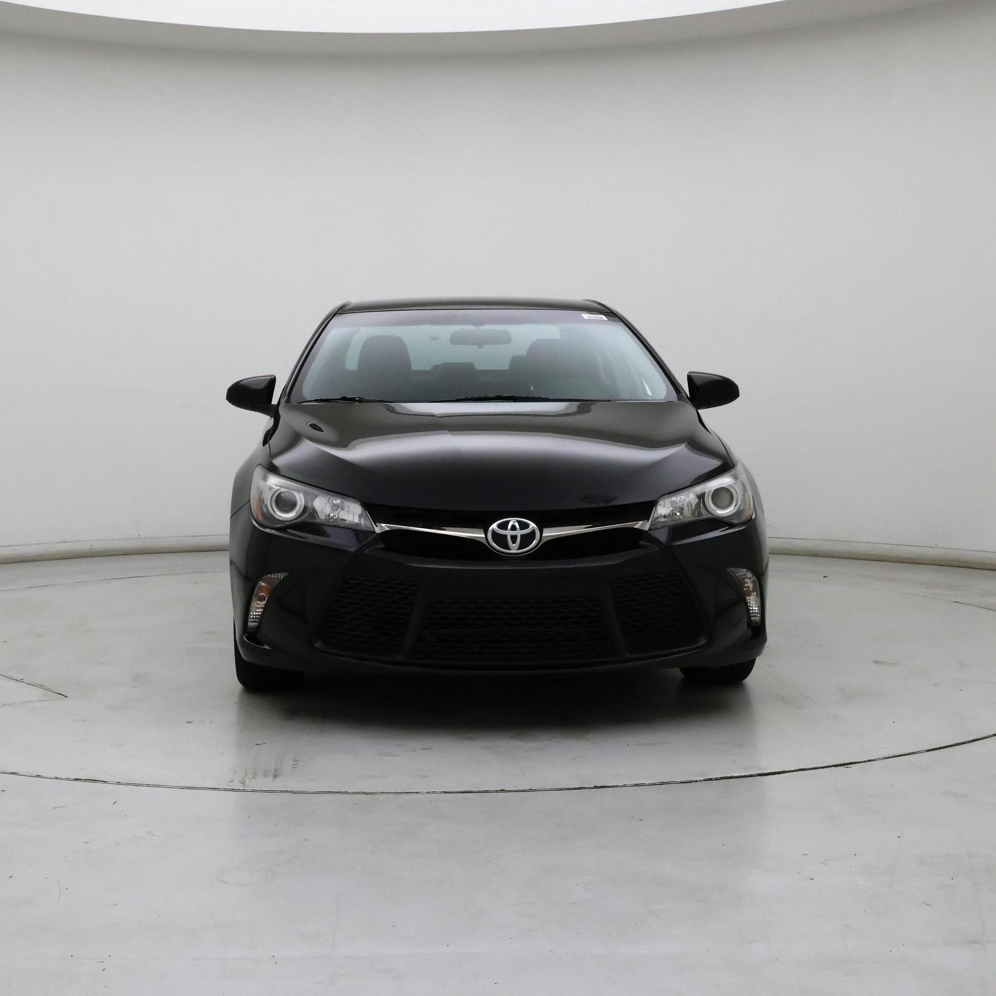 Thumbnail: 2015 Toyota Camry - 5