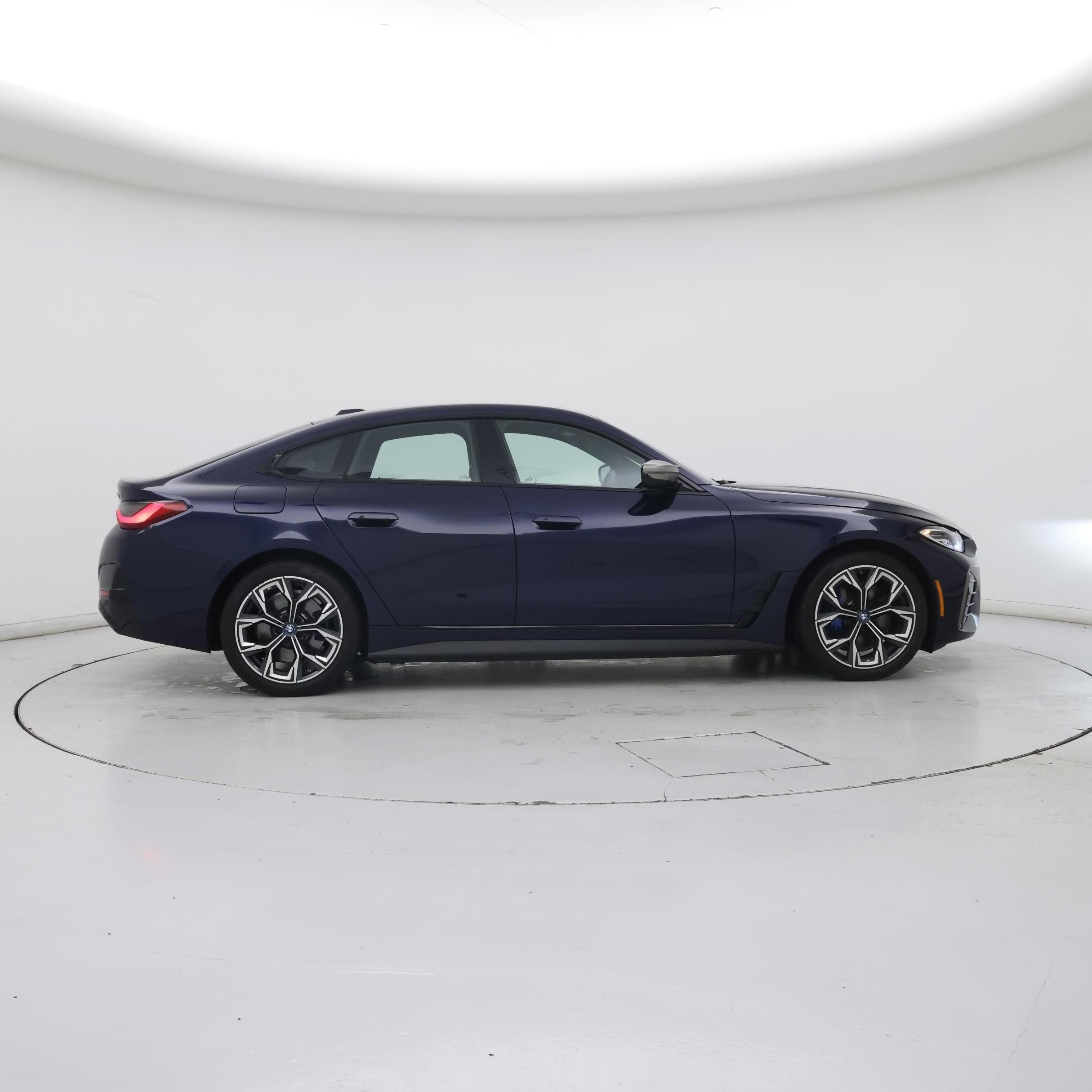 Thumbnail: 2023 BMW i4 - 7