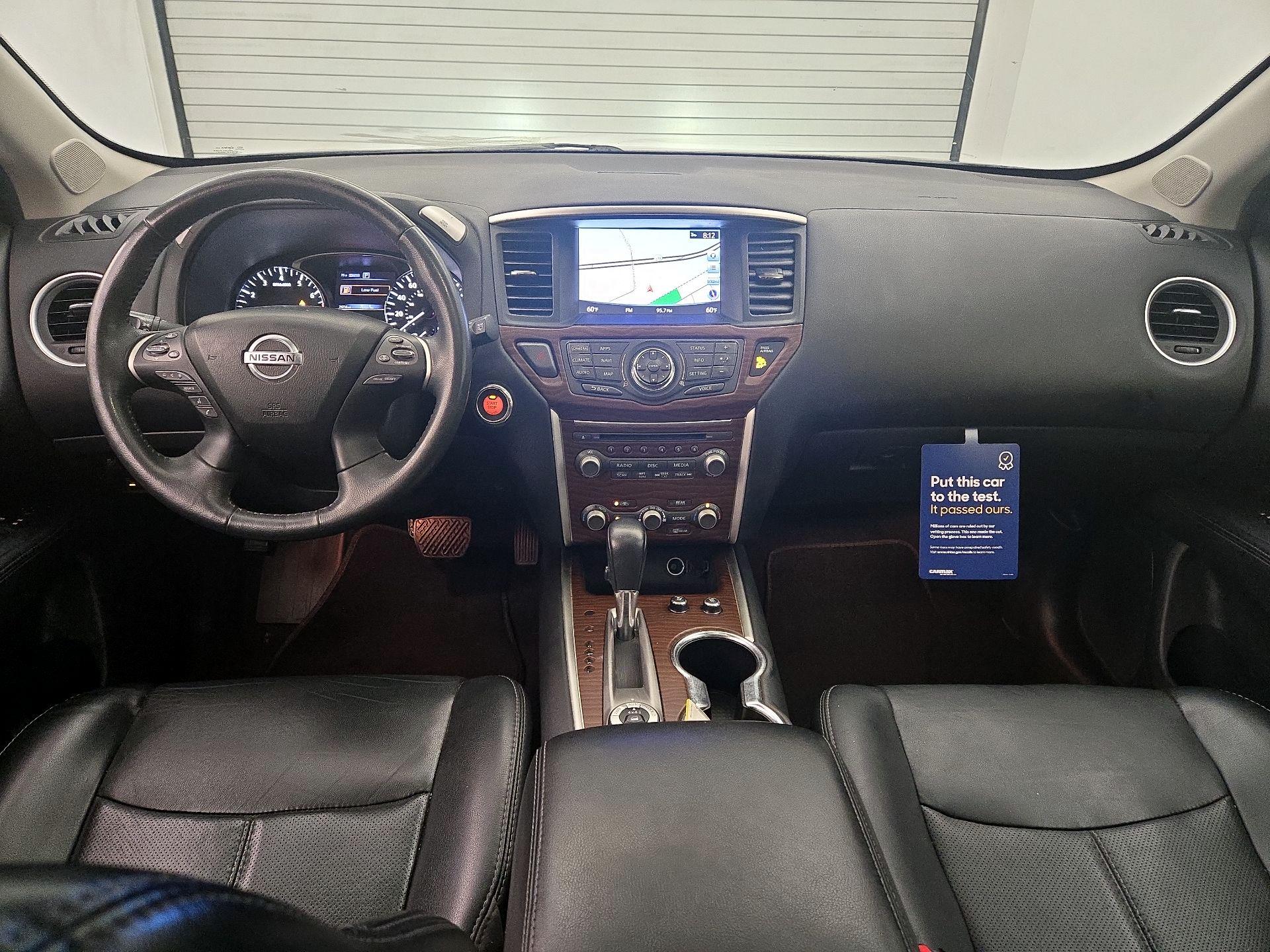Thumbnail: 2017 Nissan Pathfinder - 9