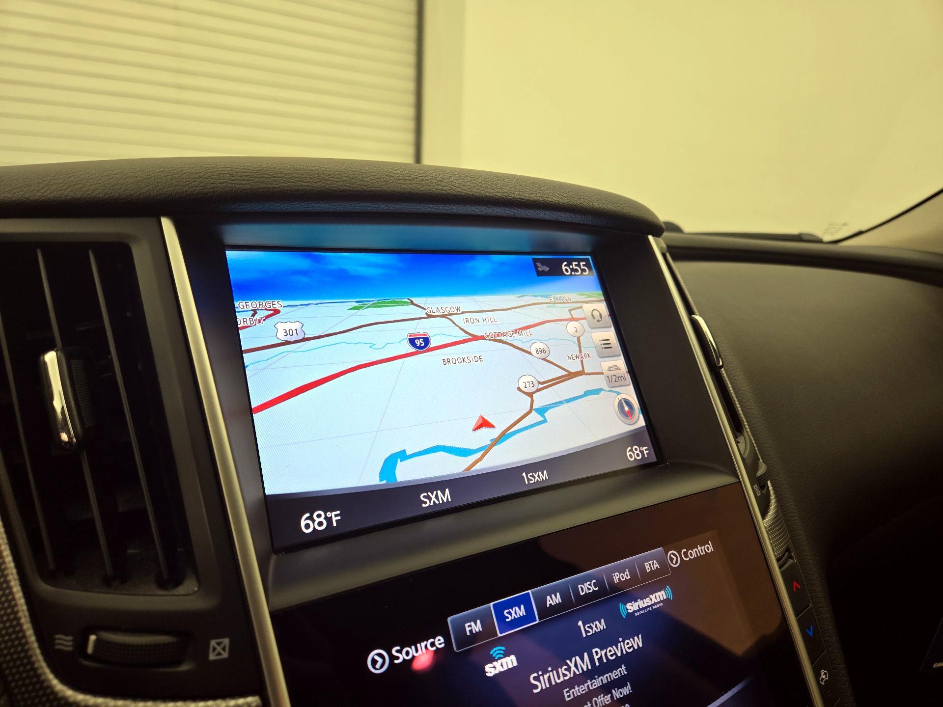 Thumbnail: 2015 INFINITI Q50 - 14