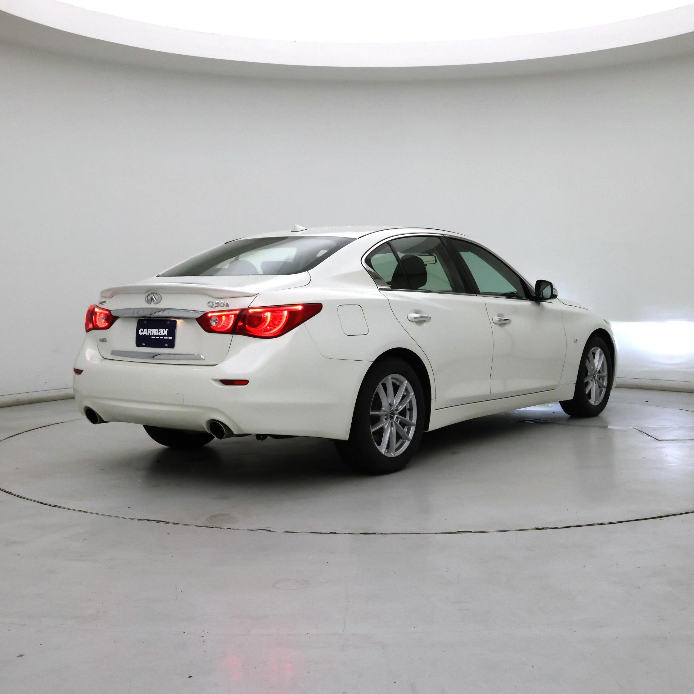 Thumbnail: 2015 INFINITI Q50 - 8