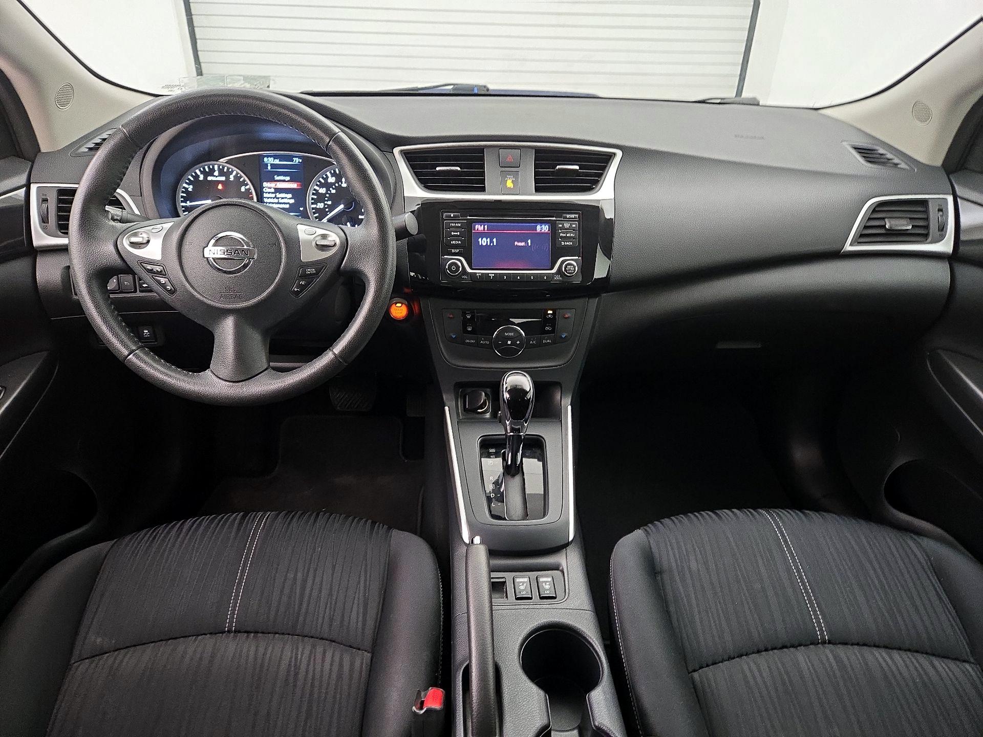 Thumbnail: 2018 Nissan Sentra - 9