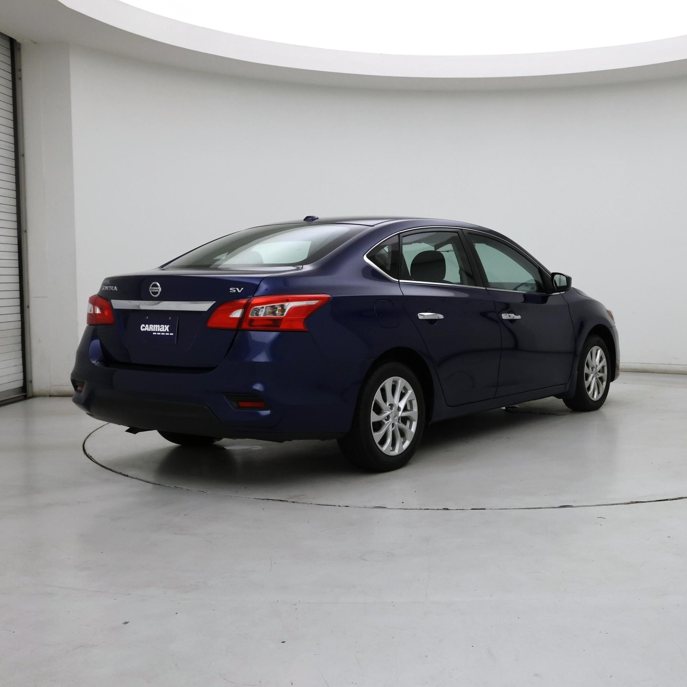 Thumbnail: 2018 Nissan Sentra - 8