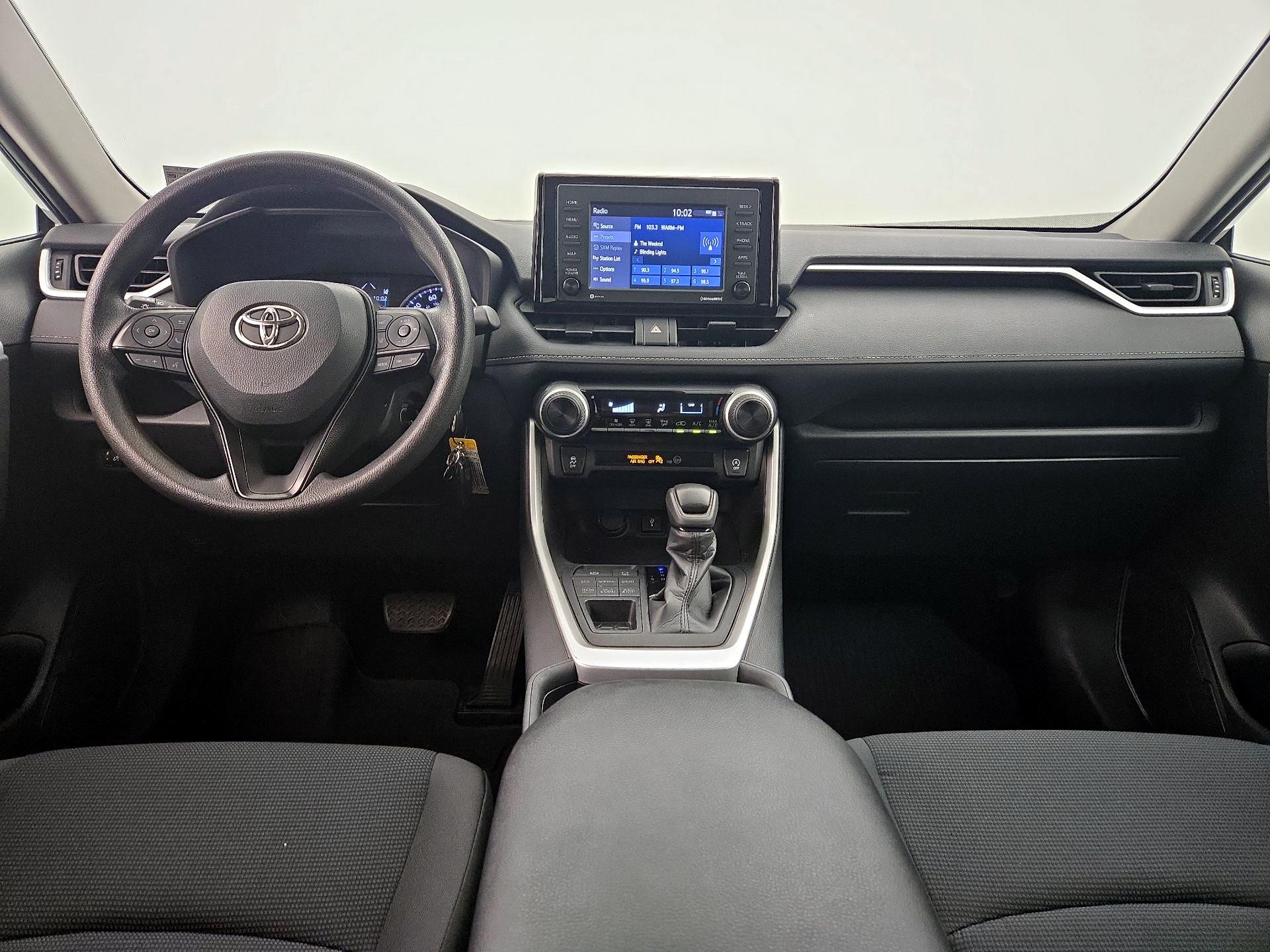 Thumbnail: 2021 Toyota RAV4 - 9