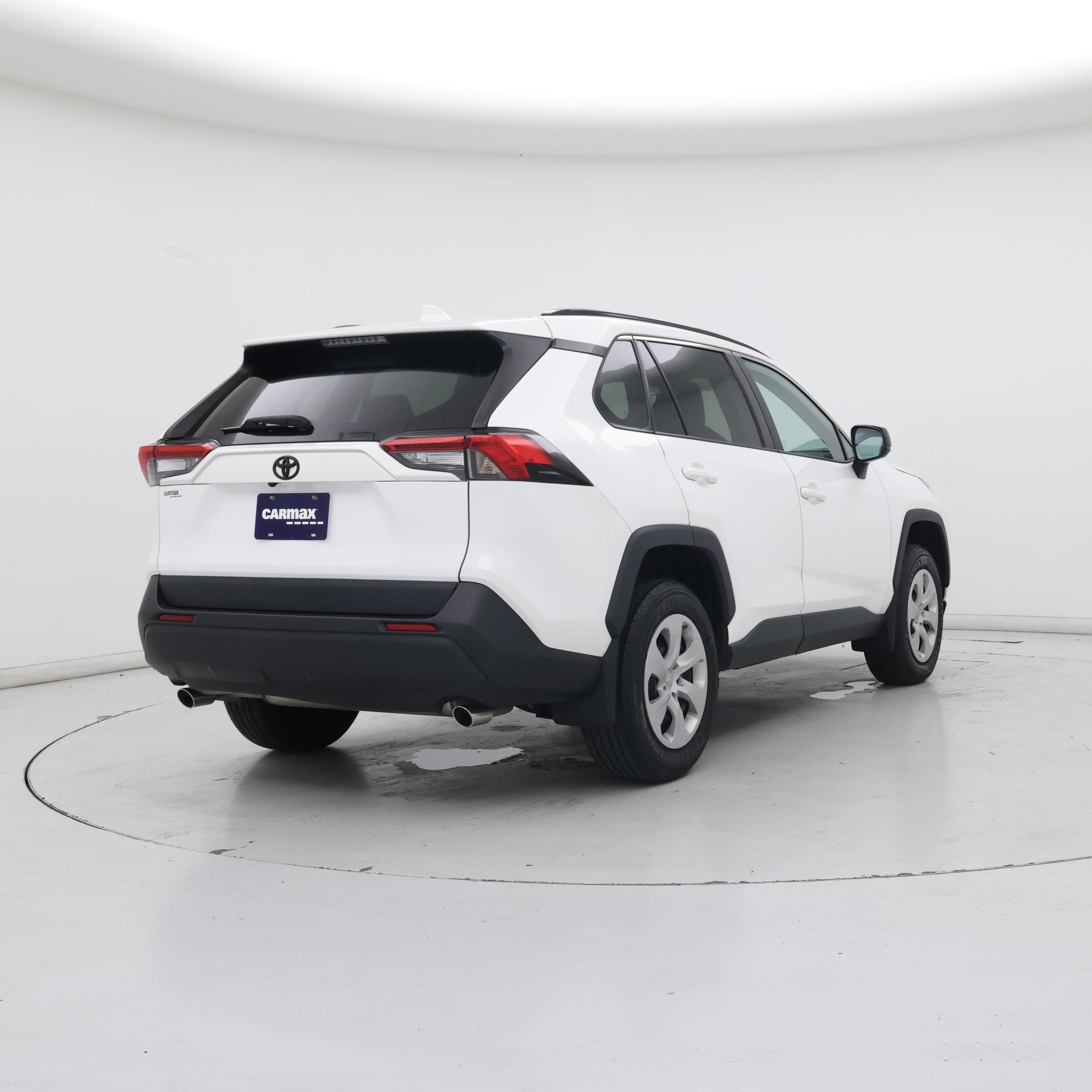 Thumbnail: 2021 Toyota RAV4 - 8