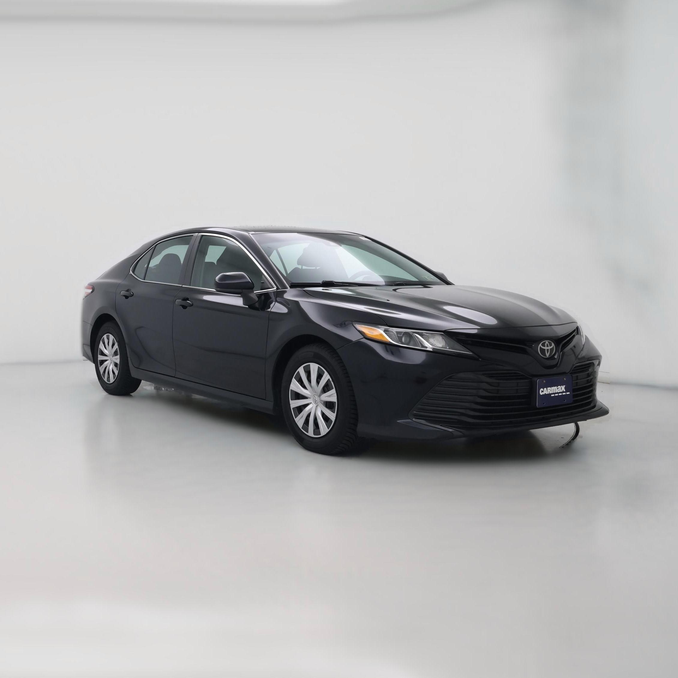 Thumbnail: 2019 Toyota Camry - 1