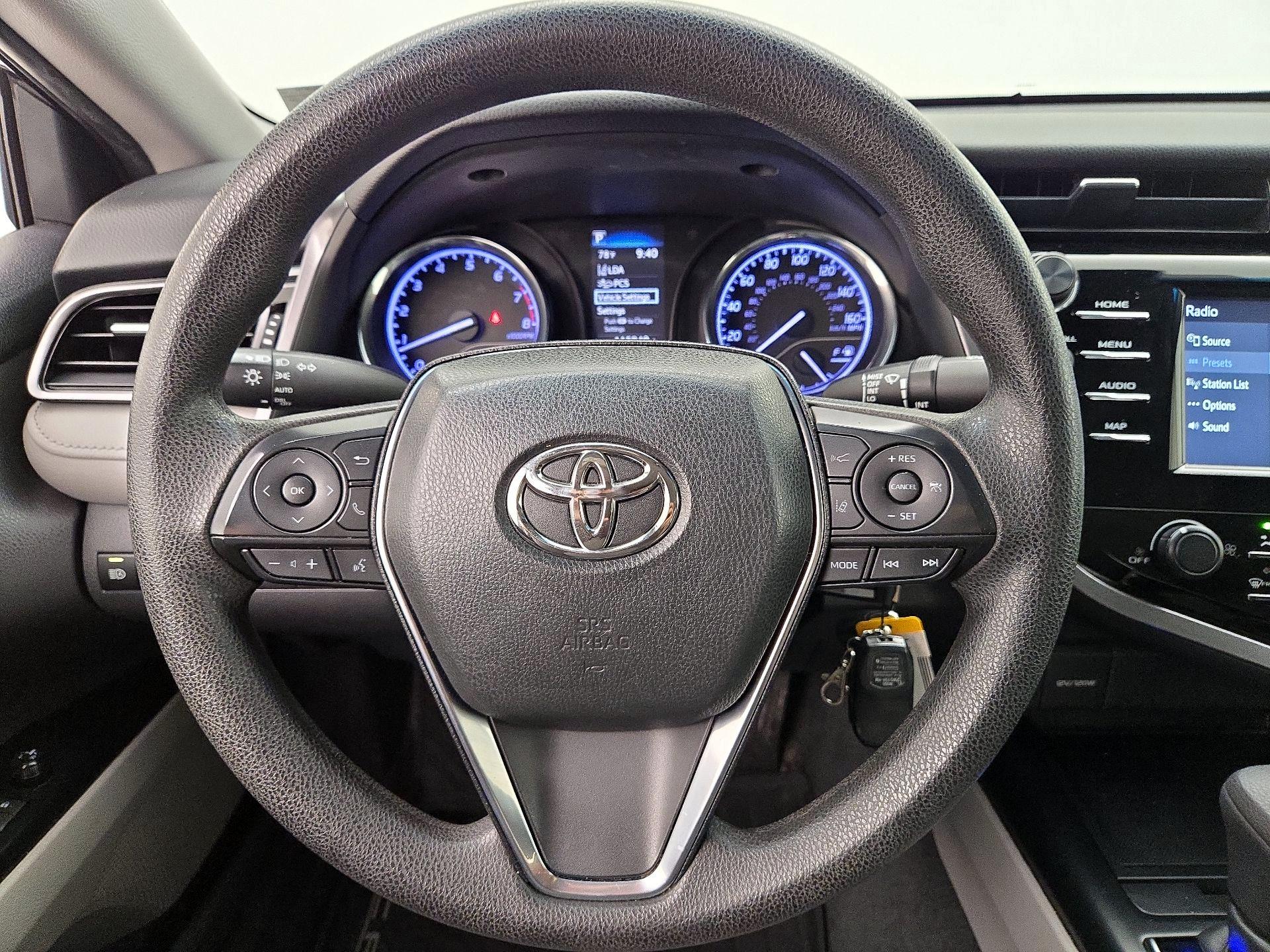 Thumbnail: 2019 Toyota Camry - 10
