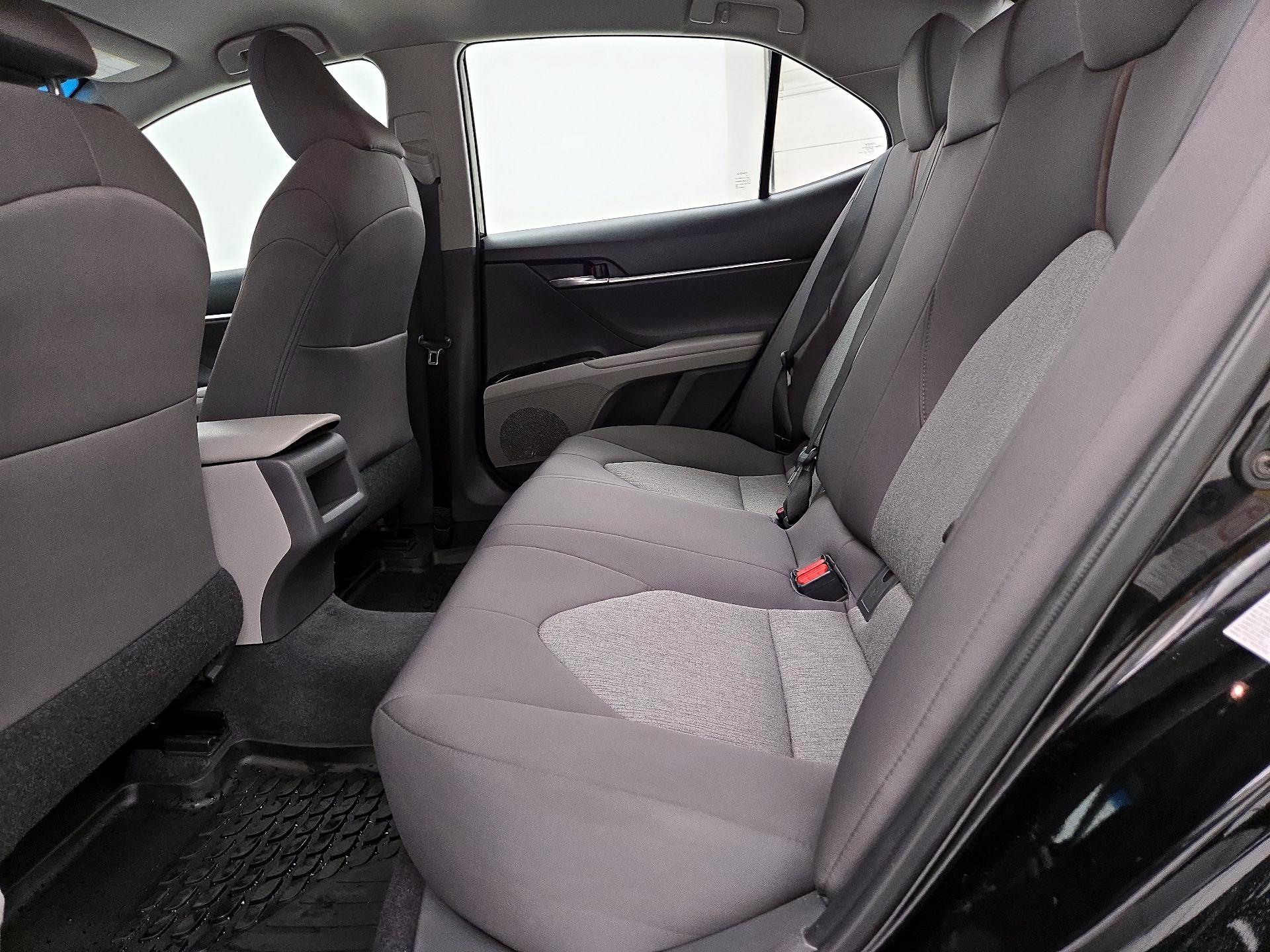 Thumbnail: 2019 Toyota Camry - 19