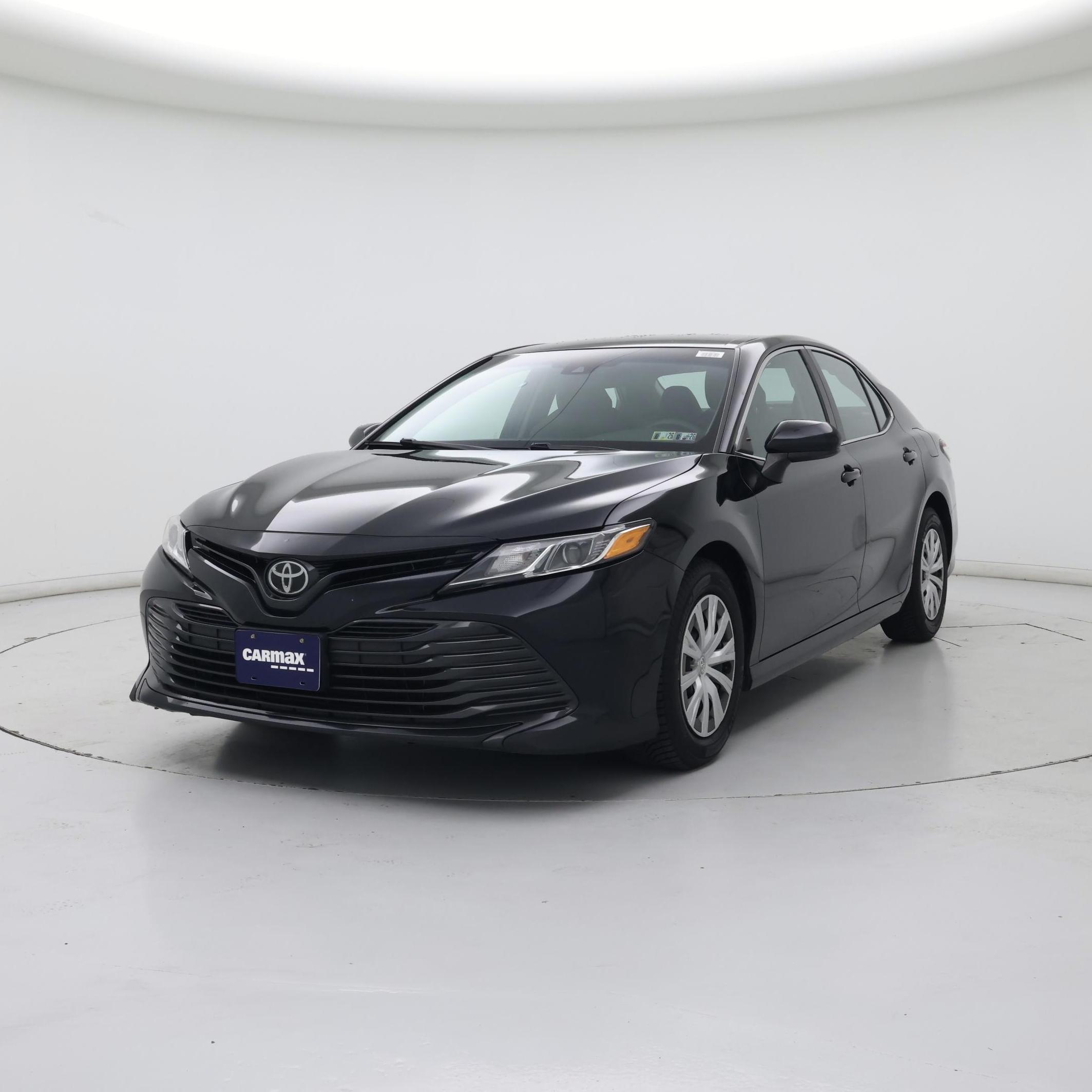 Thumbnail: 2019 Toyota Camry - 4