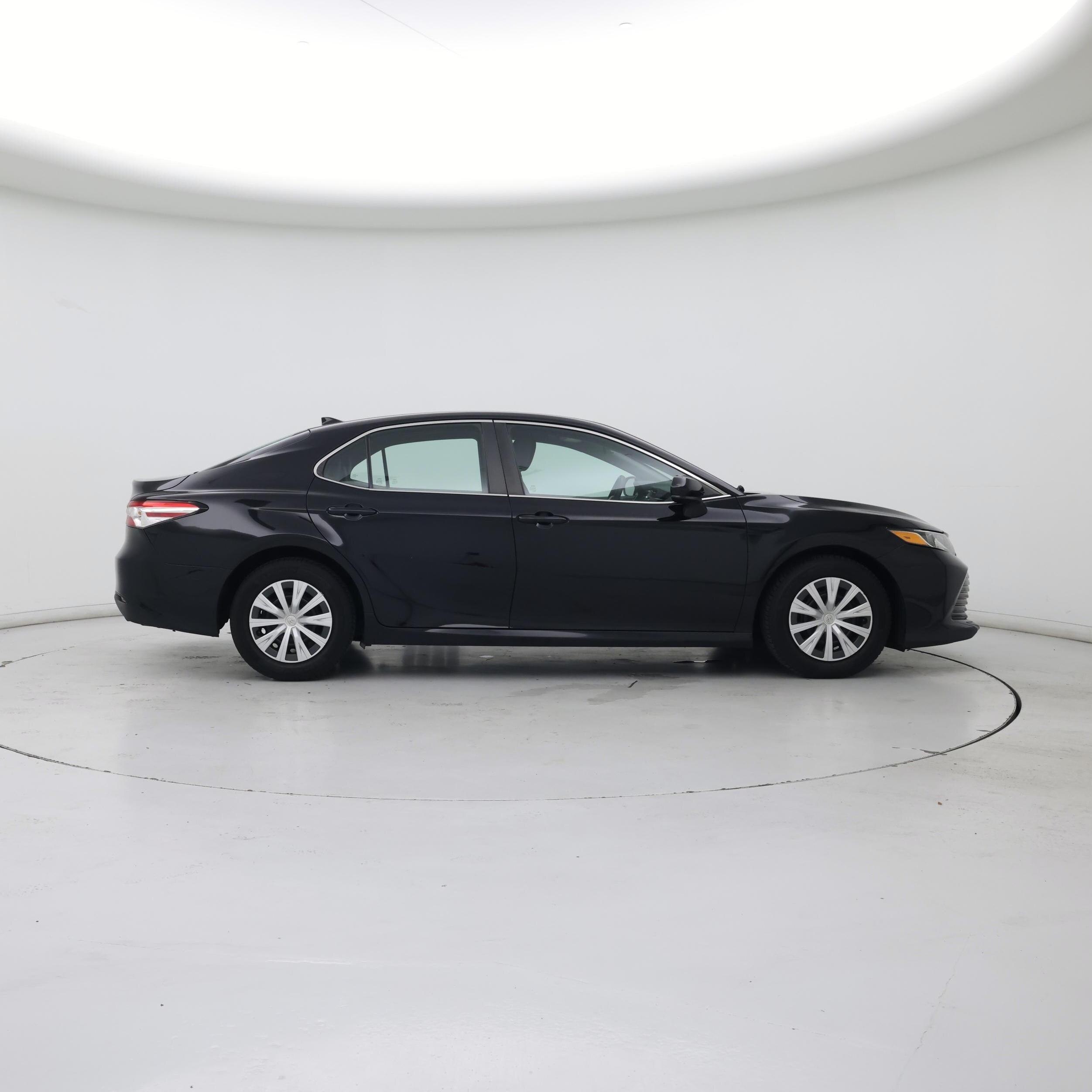 Thumbnail: 2019 Toyota Camry - 7