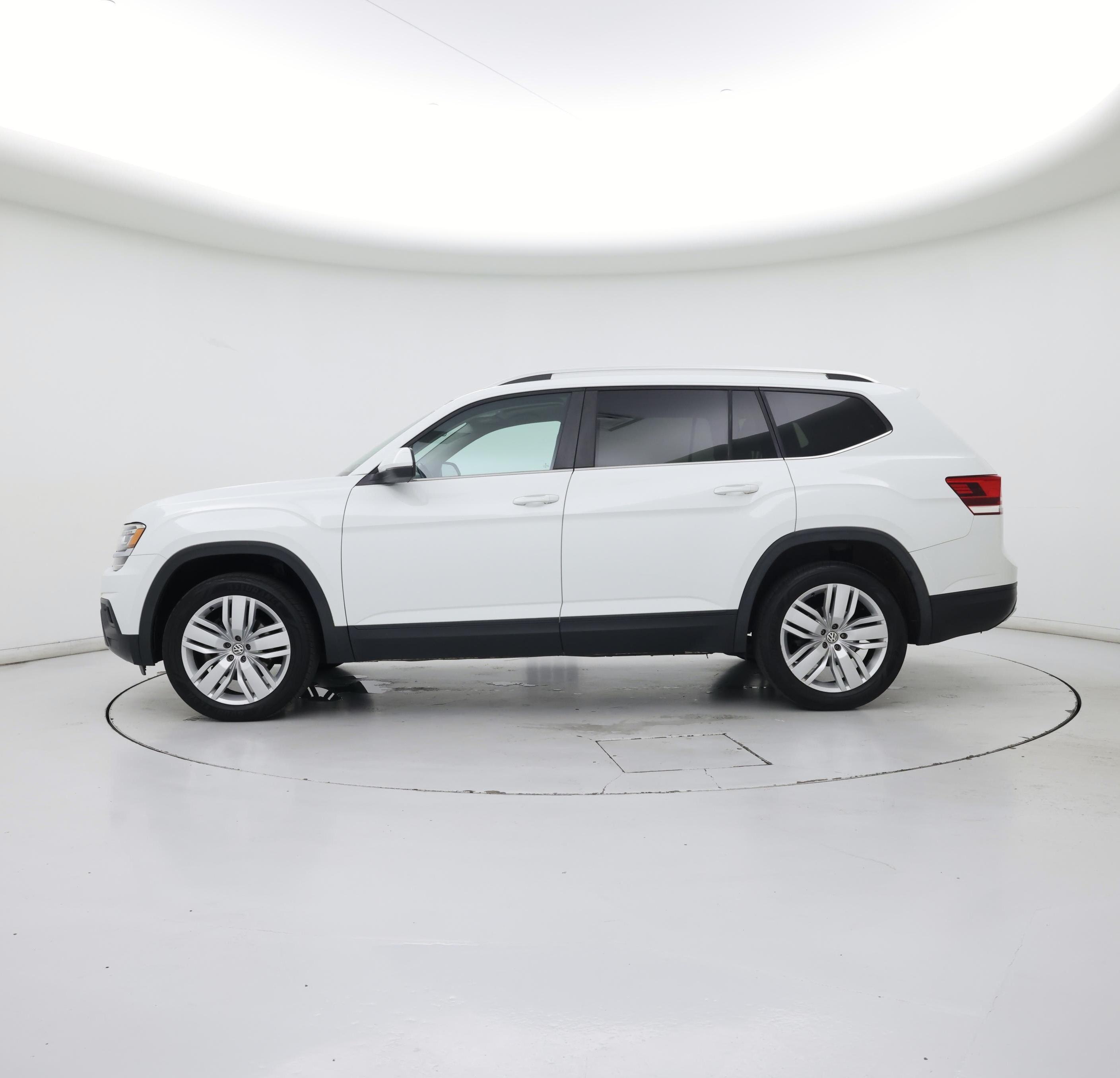 Thumbnail: 2019 Volkswagen Atlas - 3