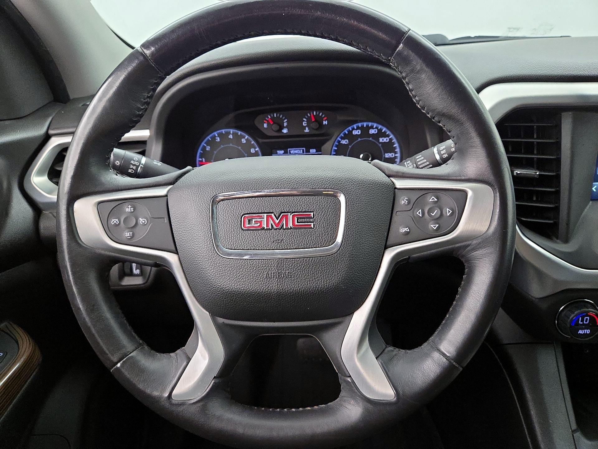 Thumbnail: 2017 GMC Acadia - 10