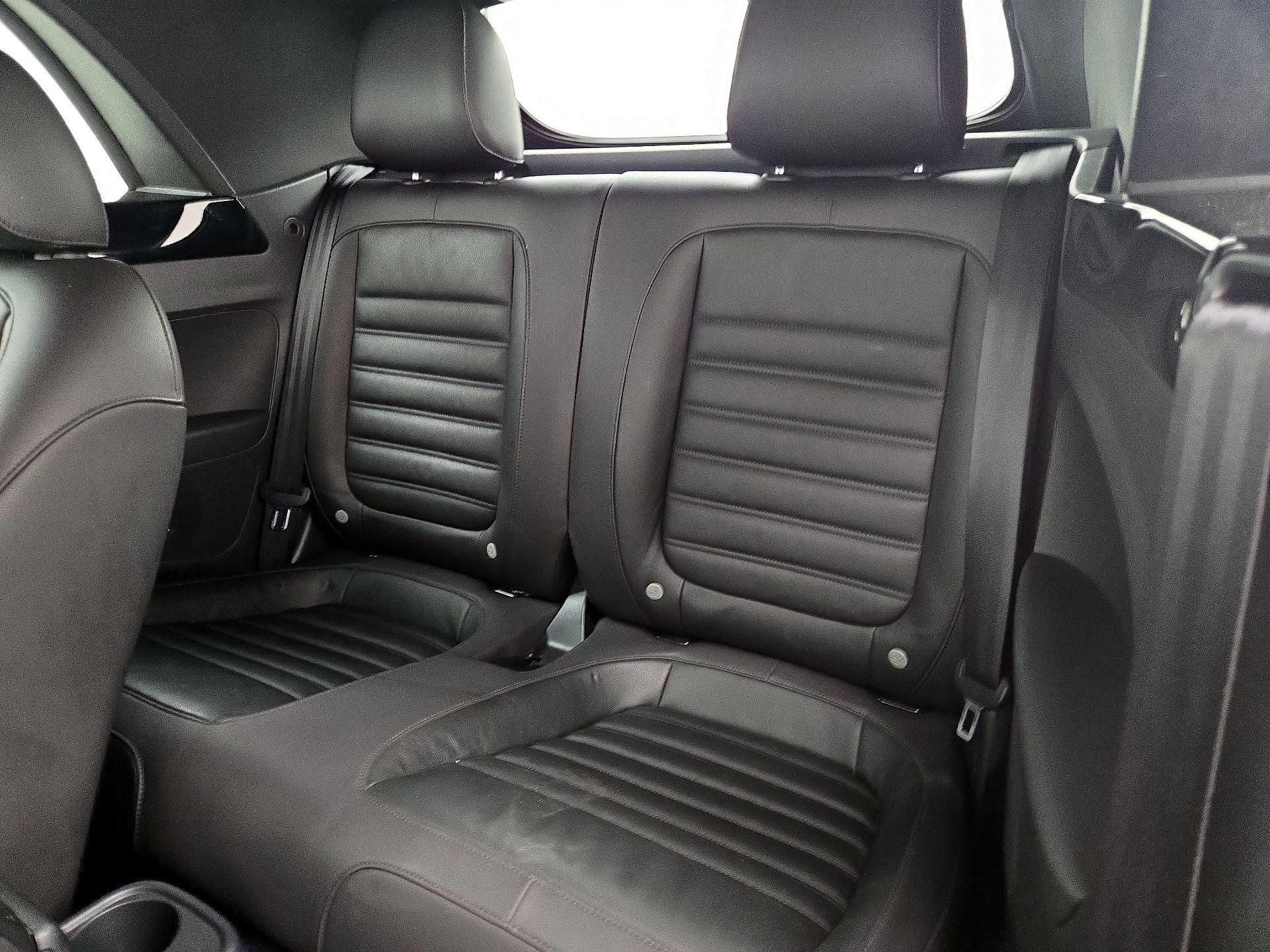 Thumbnail: 2014 Volkswagen Beetle - 19