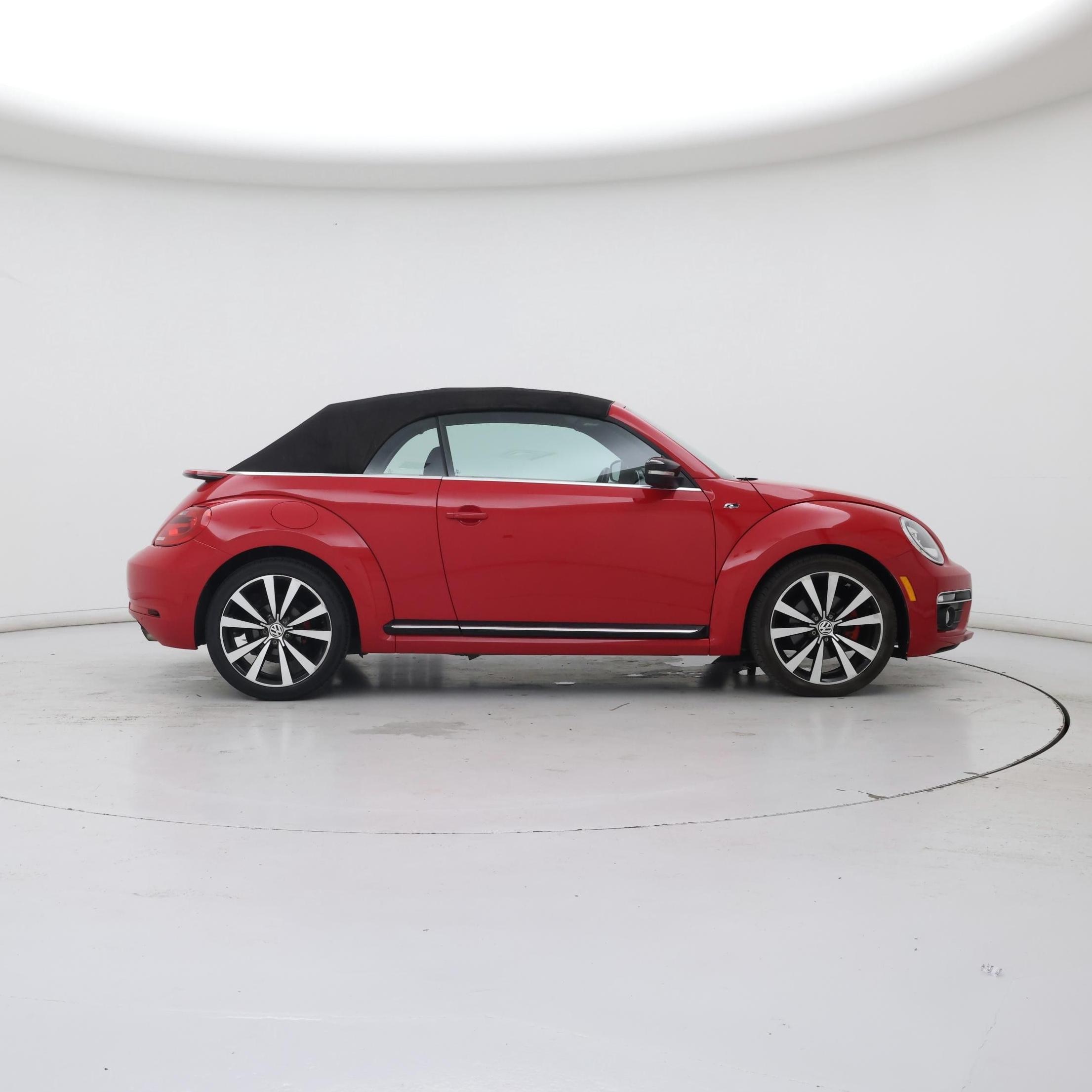 Thumbnail: 2014 Volkswagen Beetle - 7