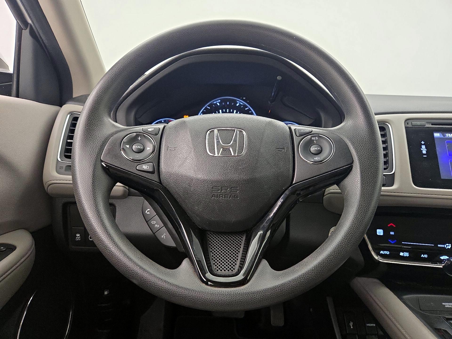 Thumbnail: 2016 Honda HR-V - 10
