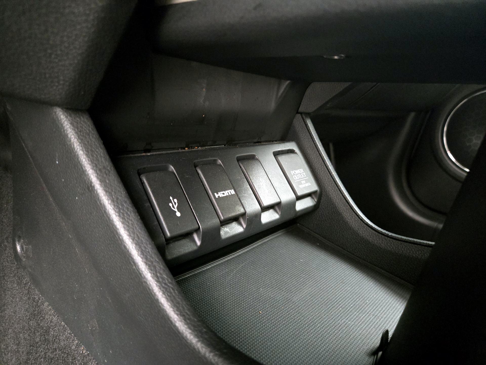 Thumbnail: 2016 Honda HR-V - 18