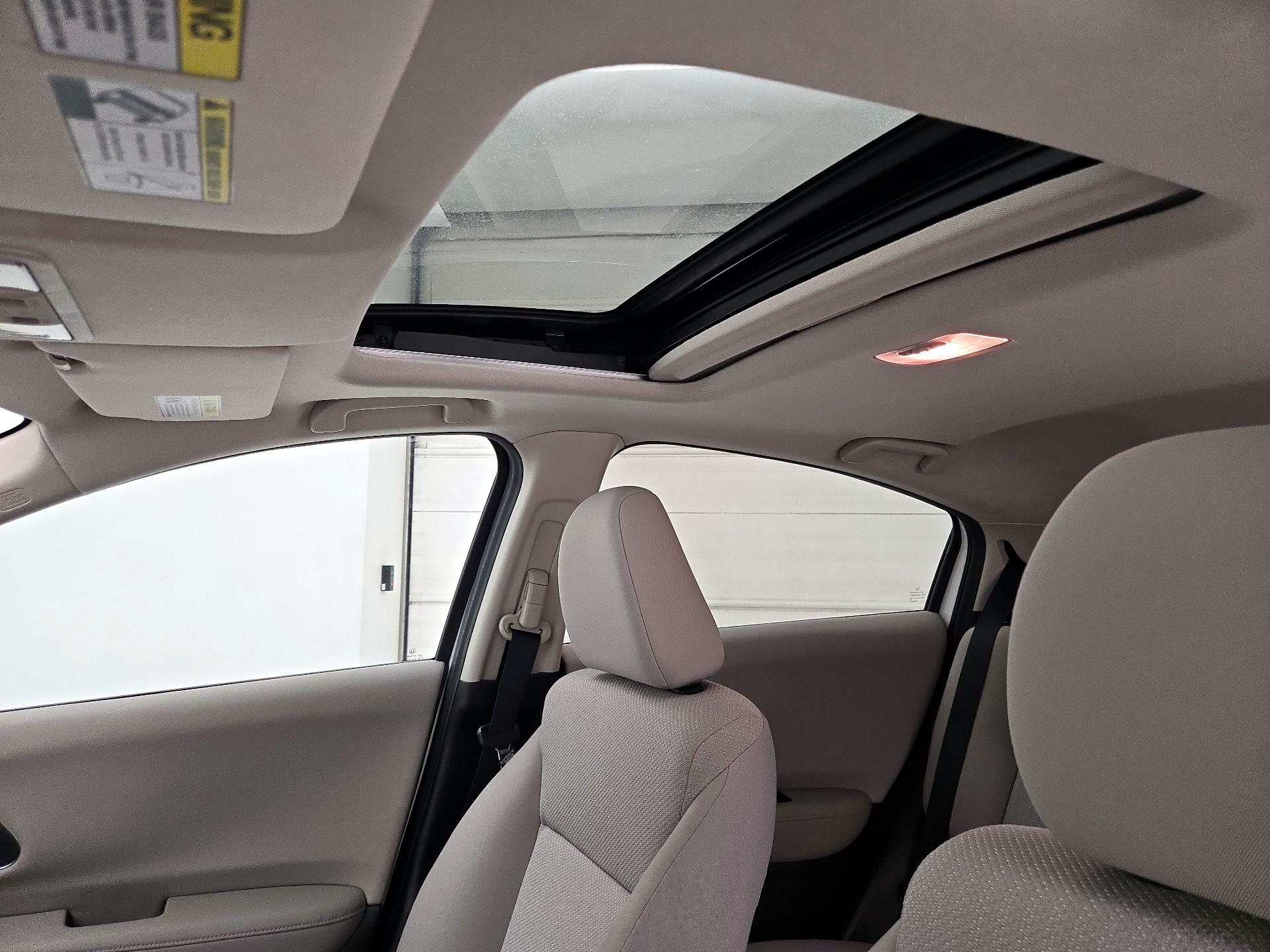 Thumbnail: 2016 Honda HR-V - 19
