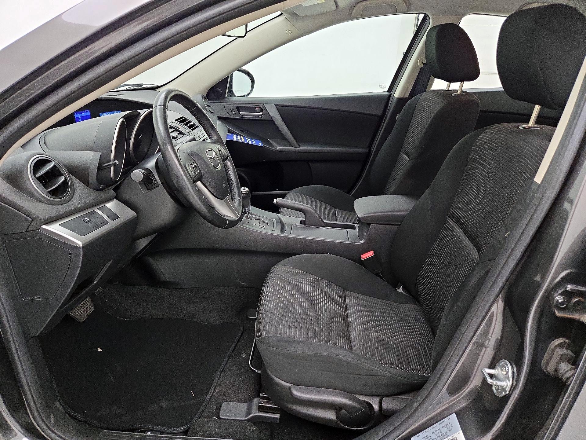 Thumbnail: 2013 Mazda Mazda3 - 11
