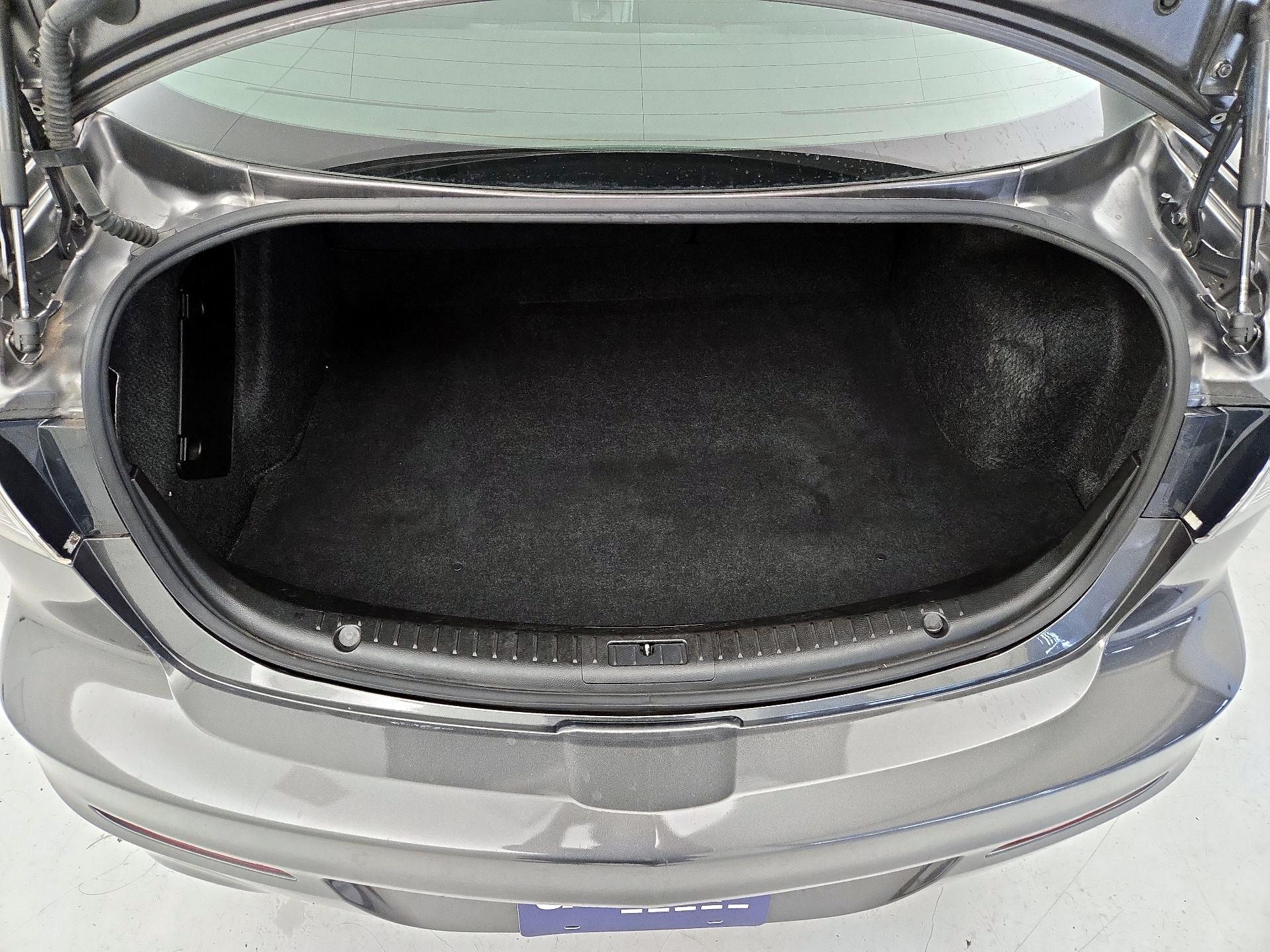 Thumbnail: 2013 Mazda Mazda3 - 18