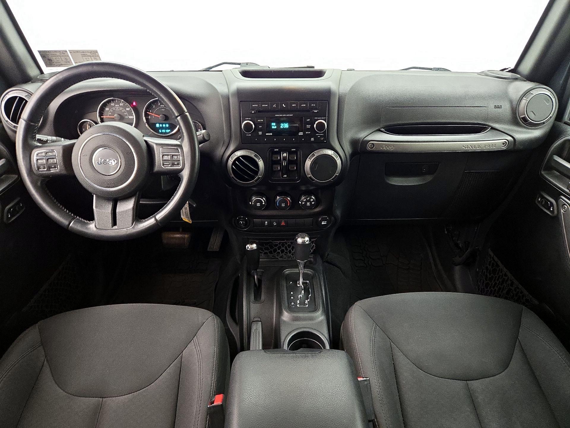 Thumbnail: 2017 Jeep Wrangler - 9