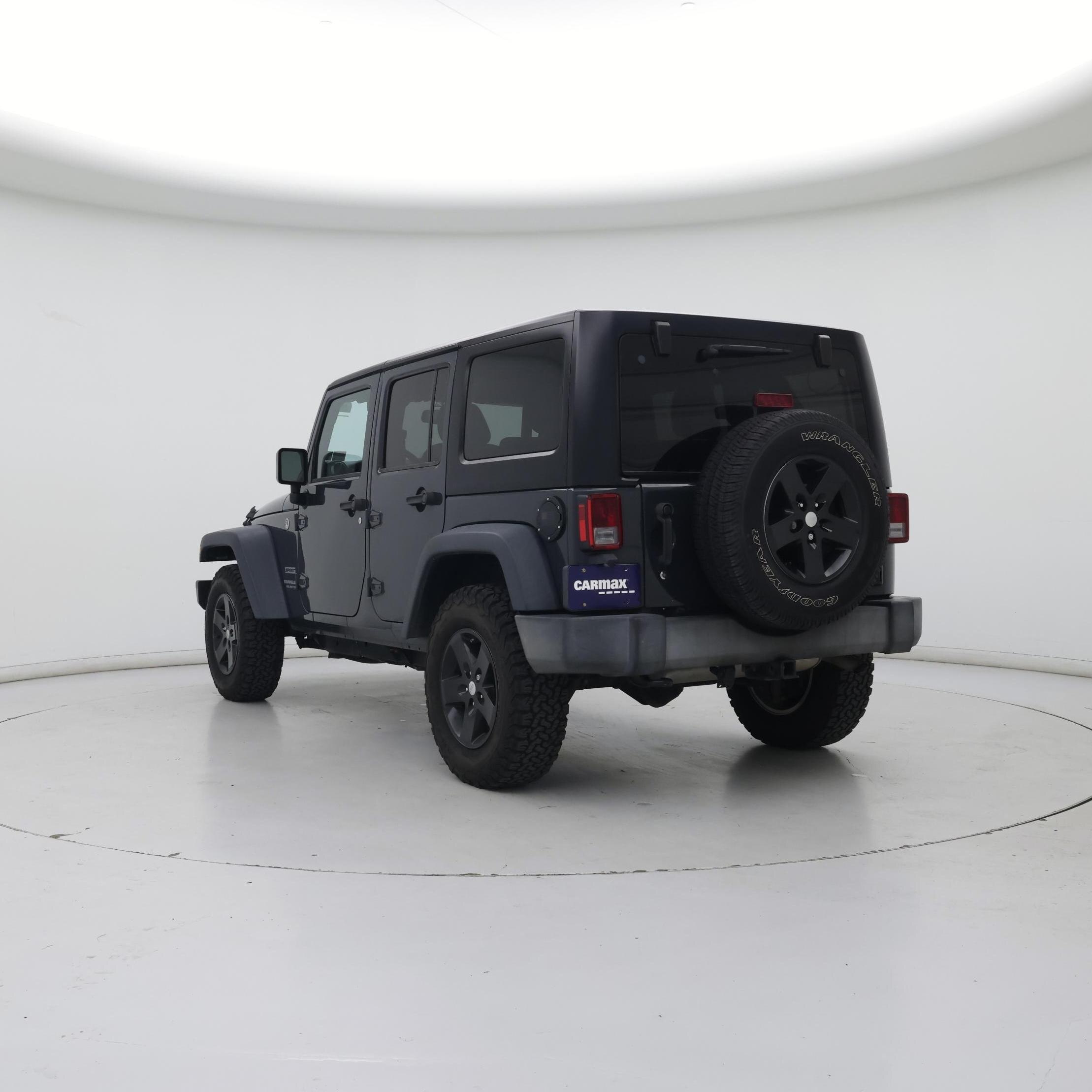 Thumbnail: 2017 Jeep Wrangler - 2