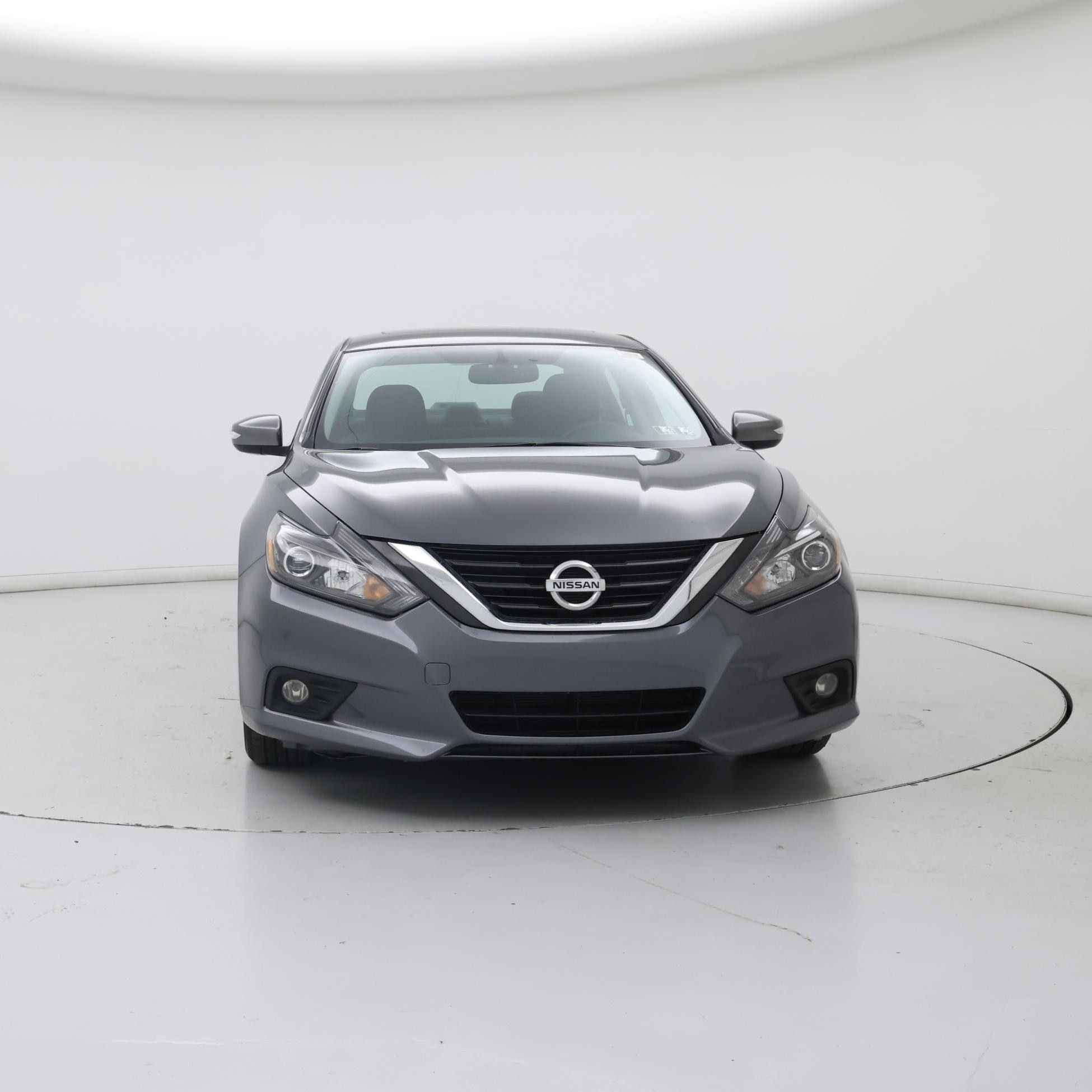 Thumbnail: 2016 Nissan Altima - 5