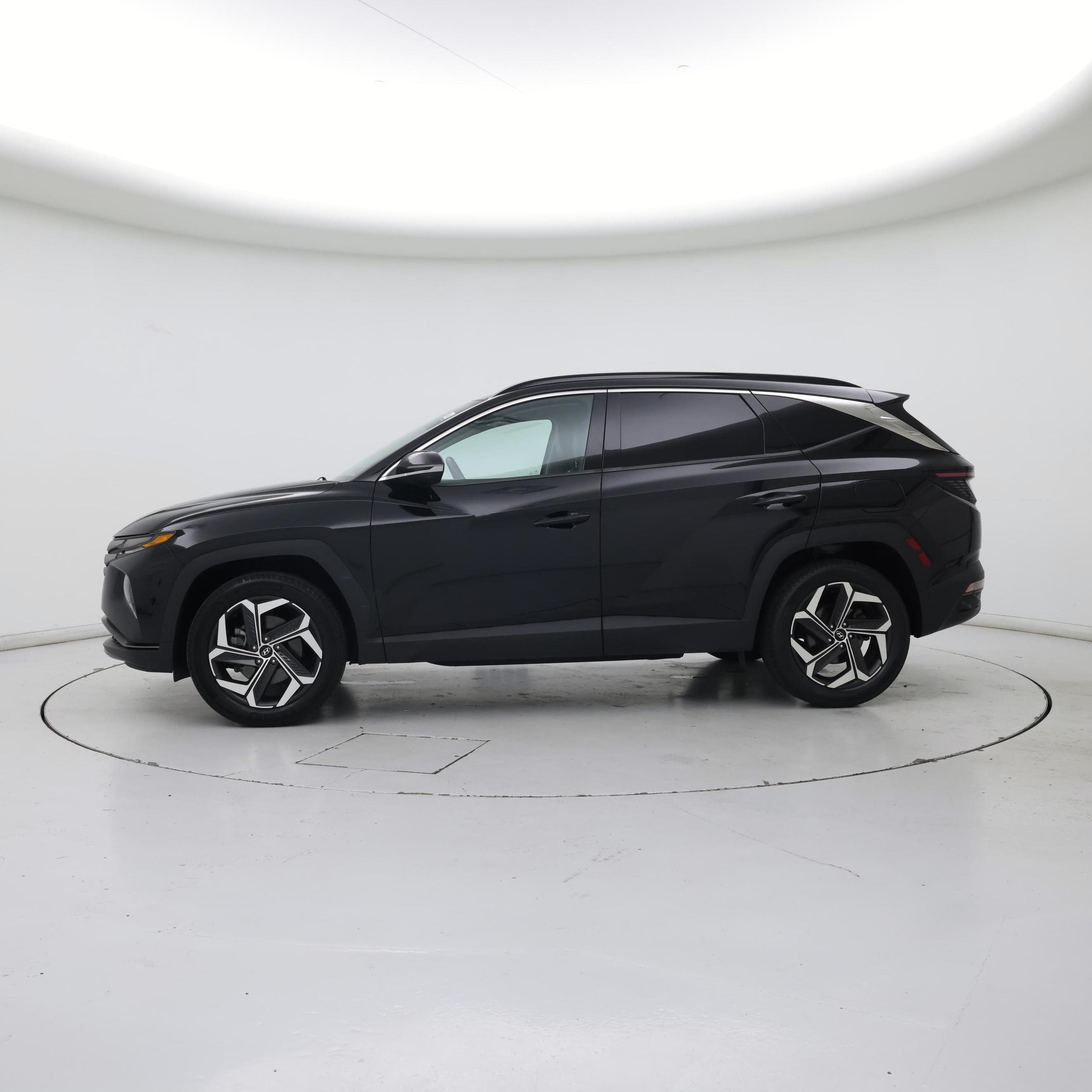Thumbnail: 2022 Hyundai Tucson - 3