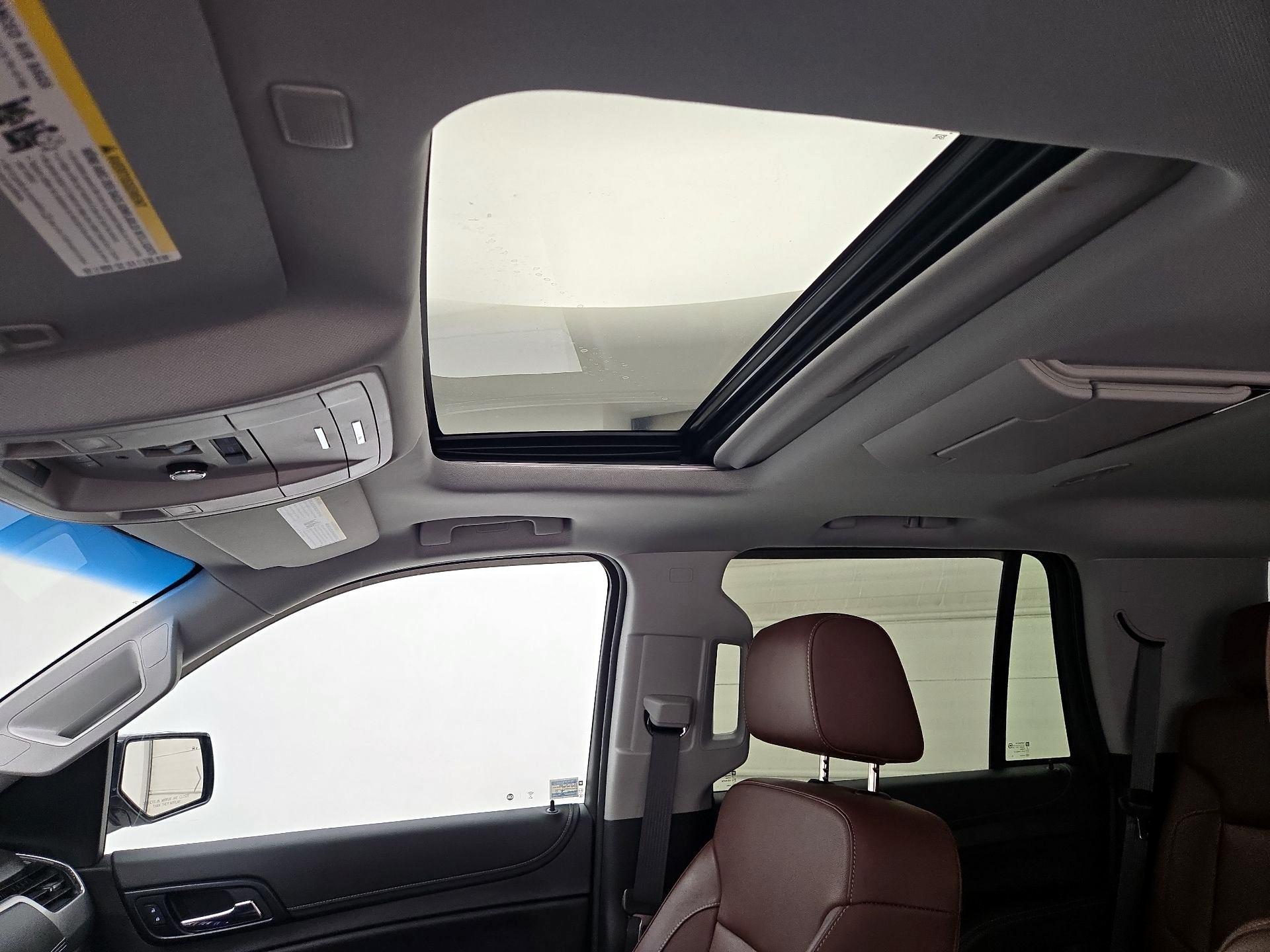 Thumbnail: 2019 Chevrolet Tahoe - 20