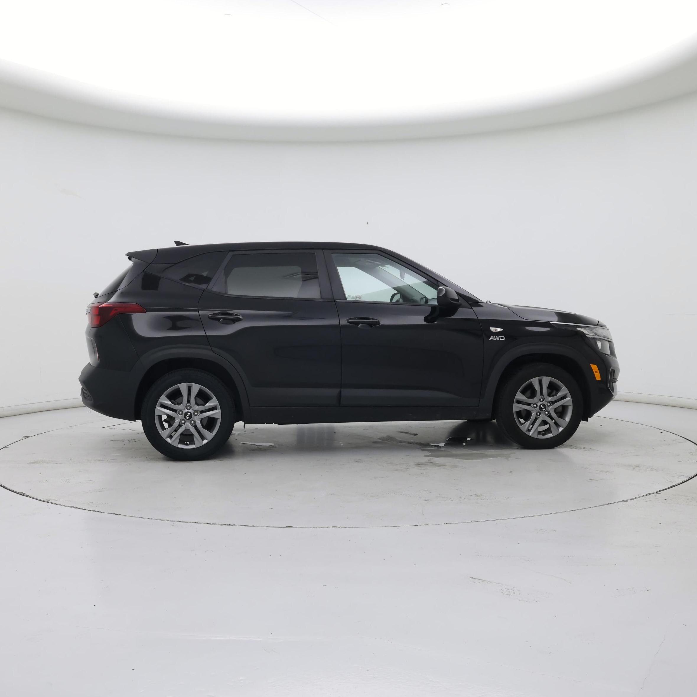 Thumbnail: 2021 Kia Seltos - 7