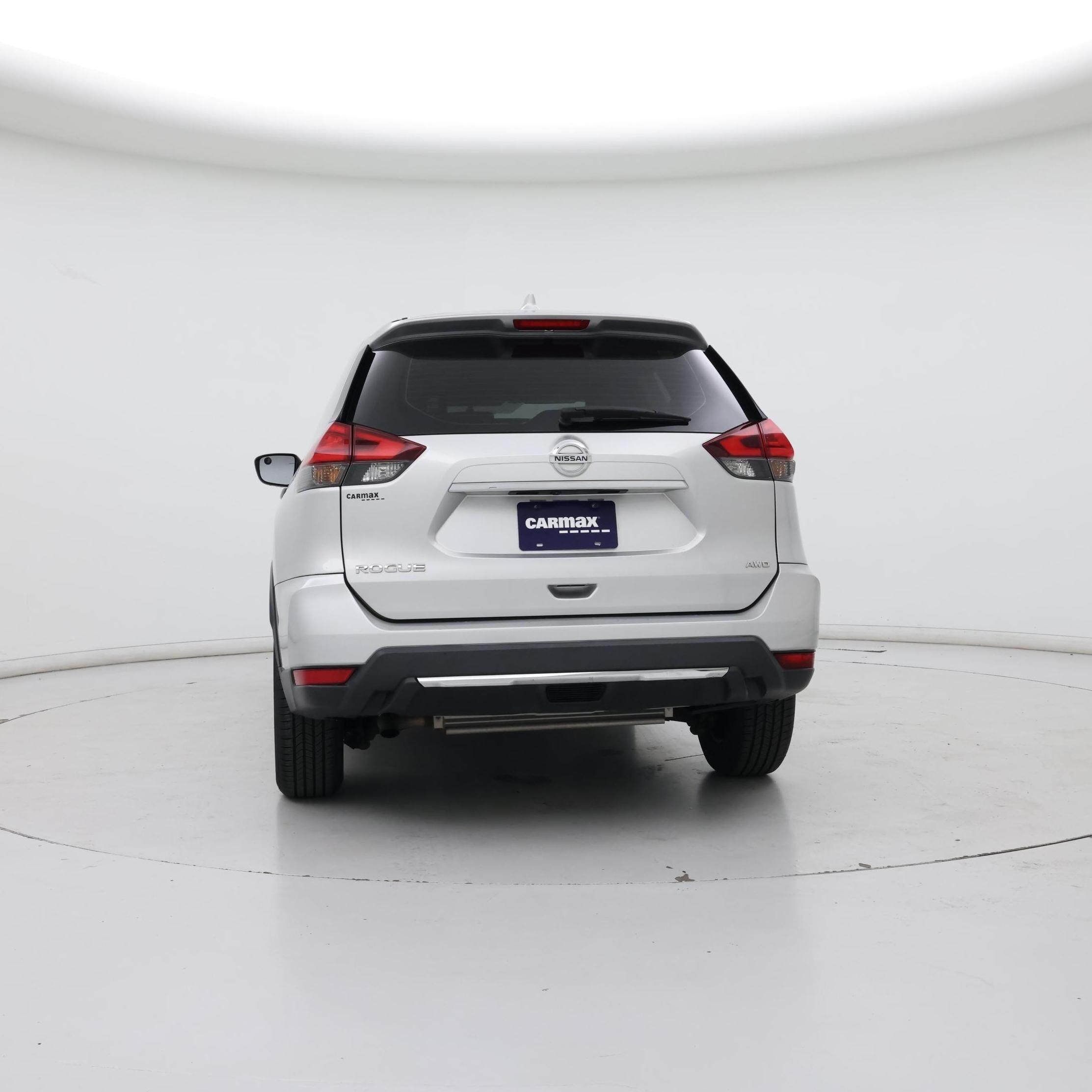 Thumbnail: 2017 Nissan Rogue - 6