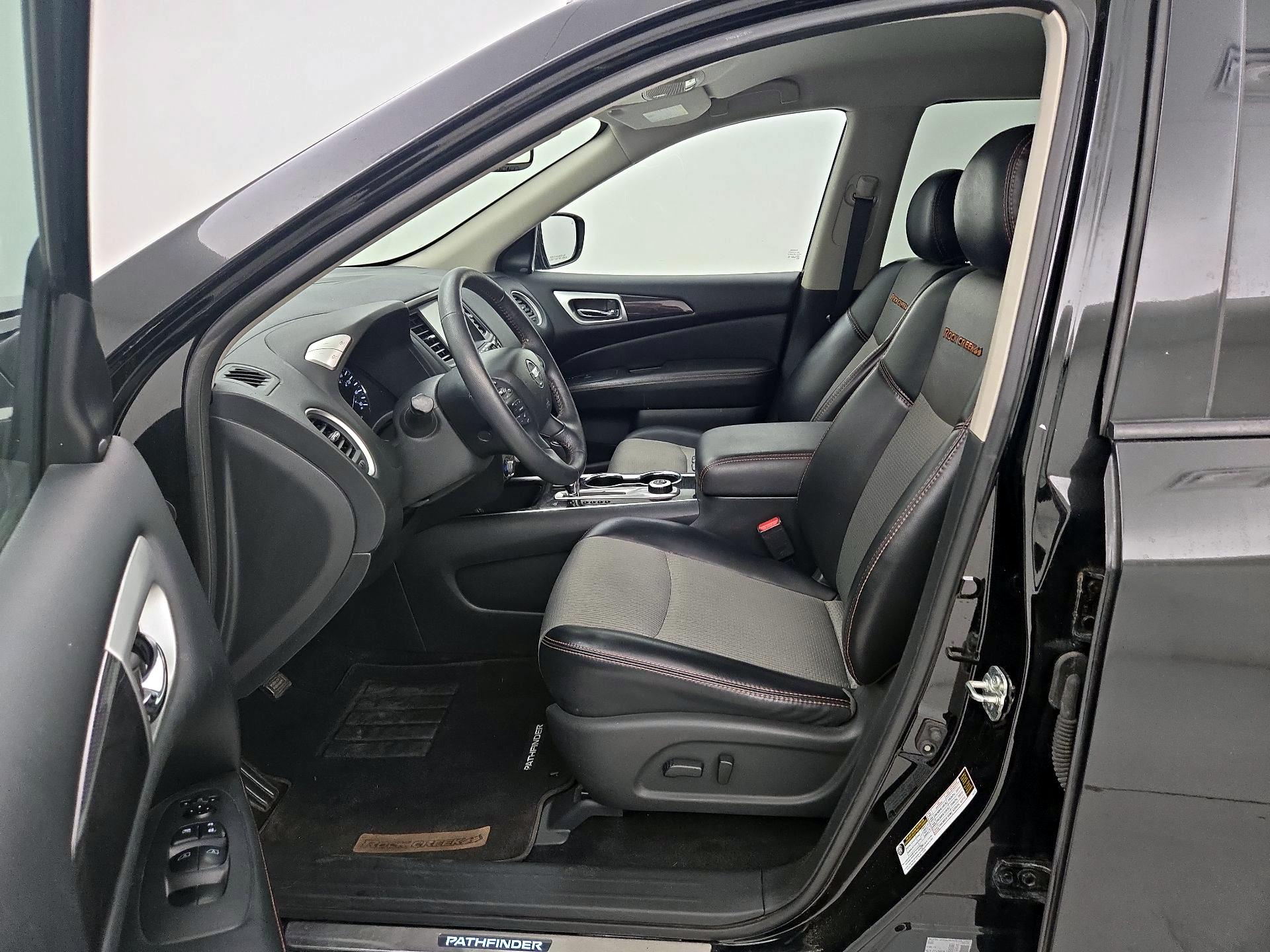 Thumbnail: 2019 Nissan Pathfinder - 11