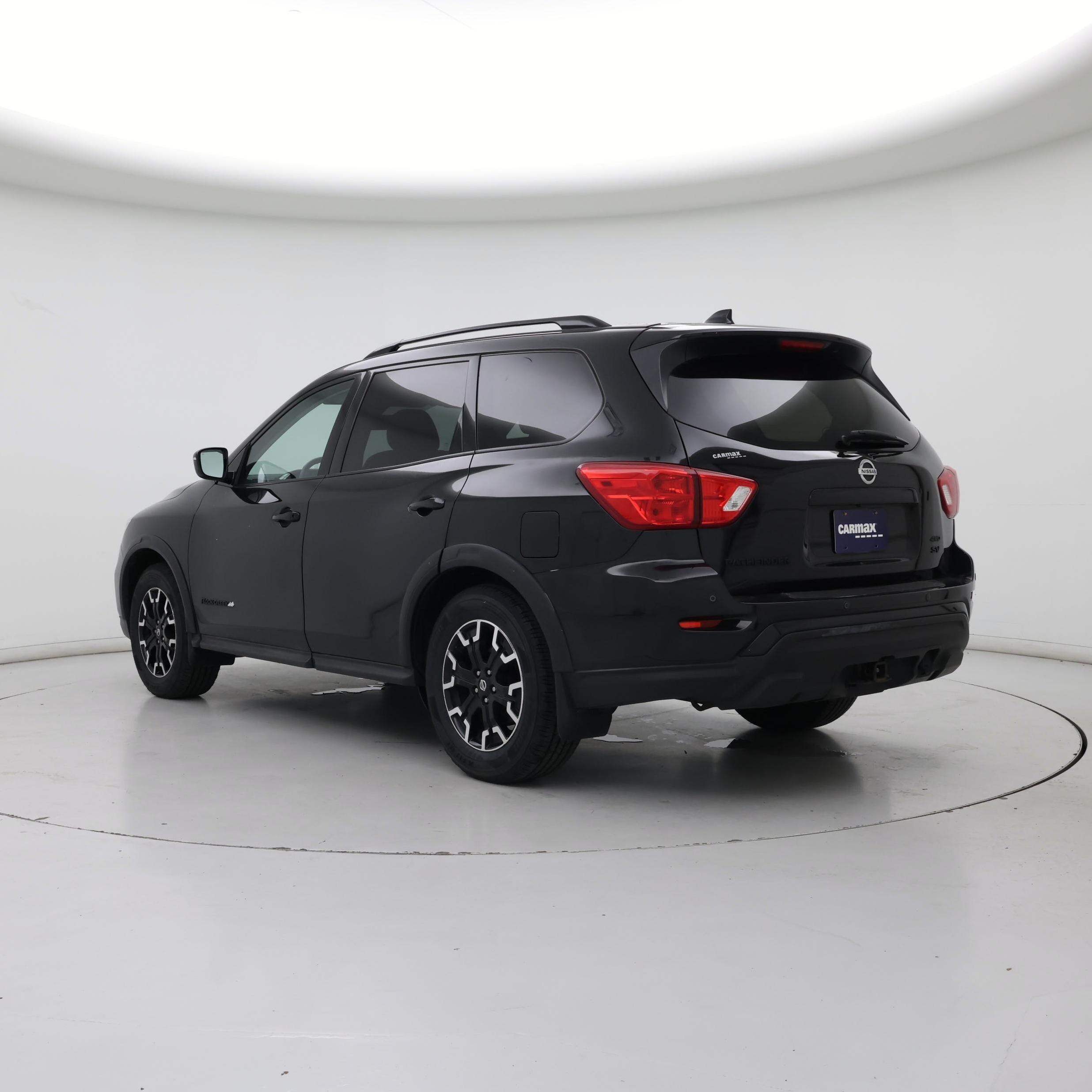 Thumbnail: 2019 Nissan Pathfinder - 2
