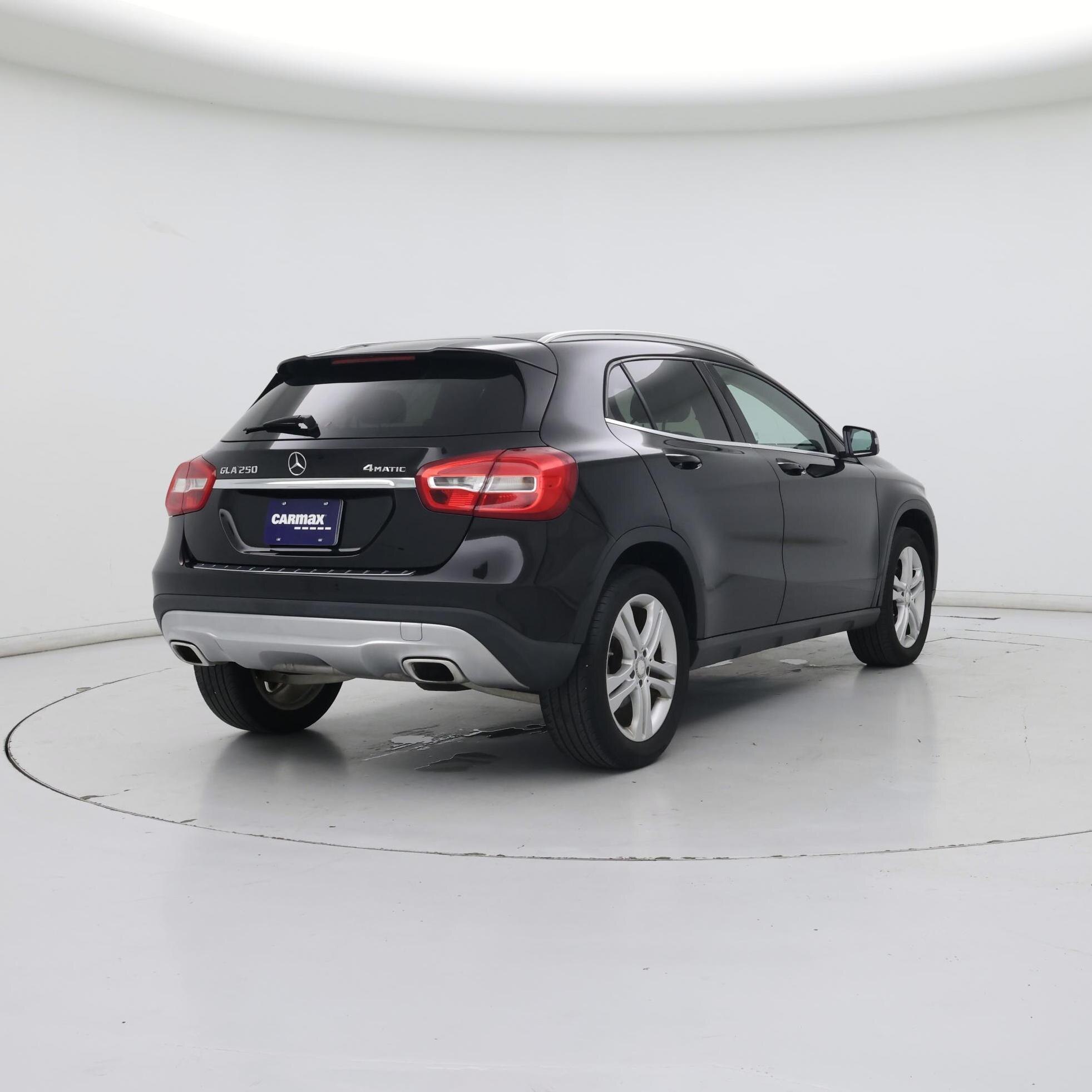 Thumbnail: 2016 Mercedes-Benz GLA - 8
